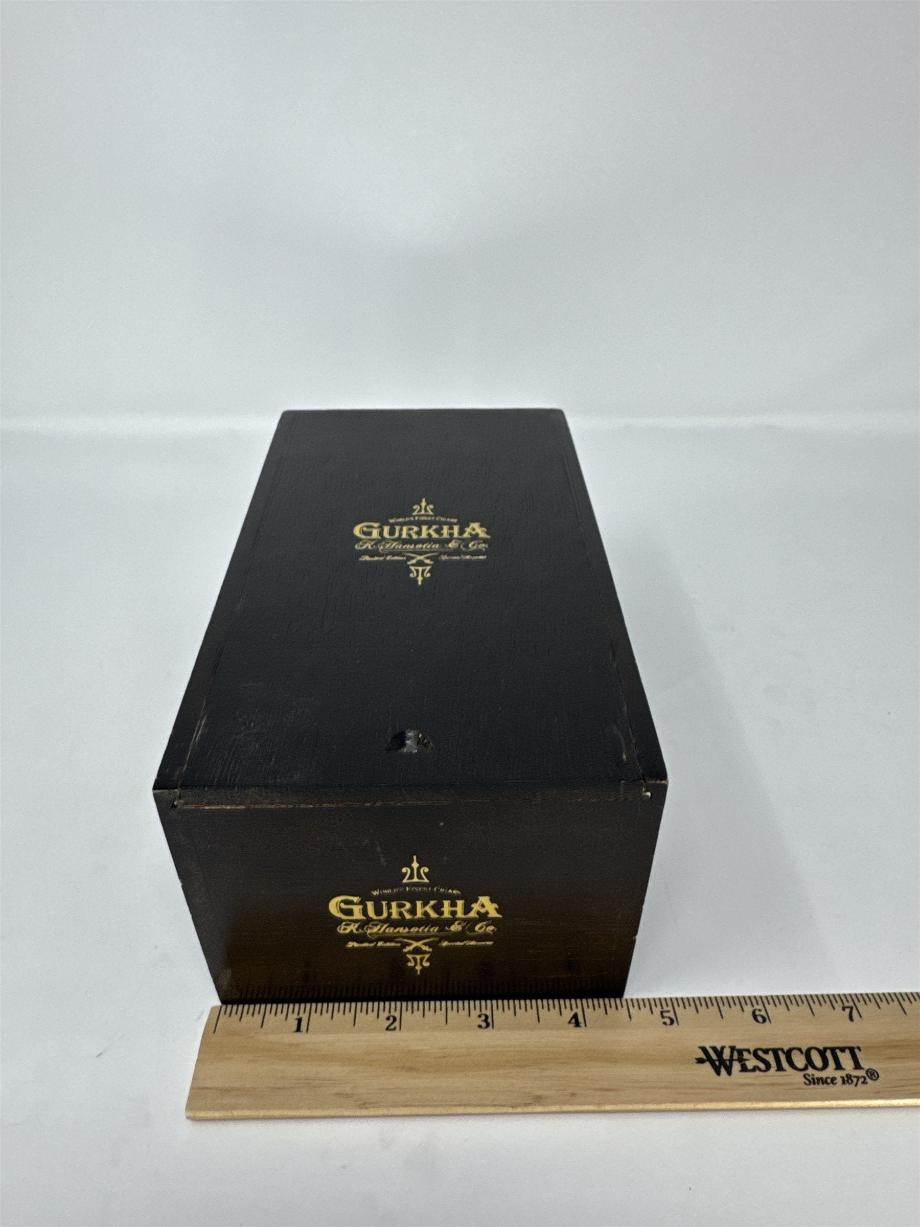 Gurkha Evil Churchill Empty Wooden Cigar Box Black Gold Stash Box Storage Craft