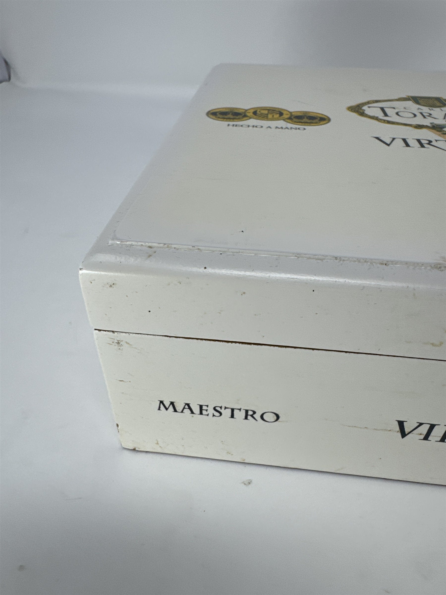 Carlos Torano Virtuoso Maestro Empty Cigar Box White Wood Lacquer Storage Craft