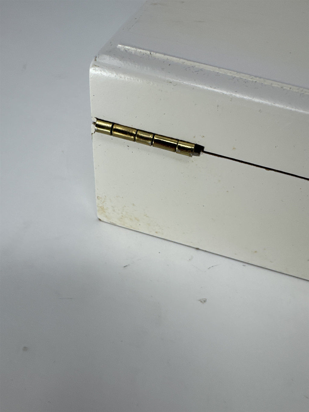 Carlos Torano Virtuoso Maestro Empty Cigar Box White Wood Lacquer Storage Craft