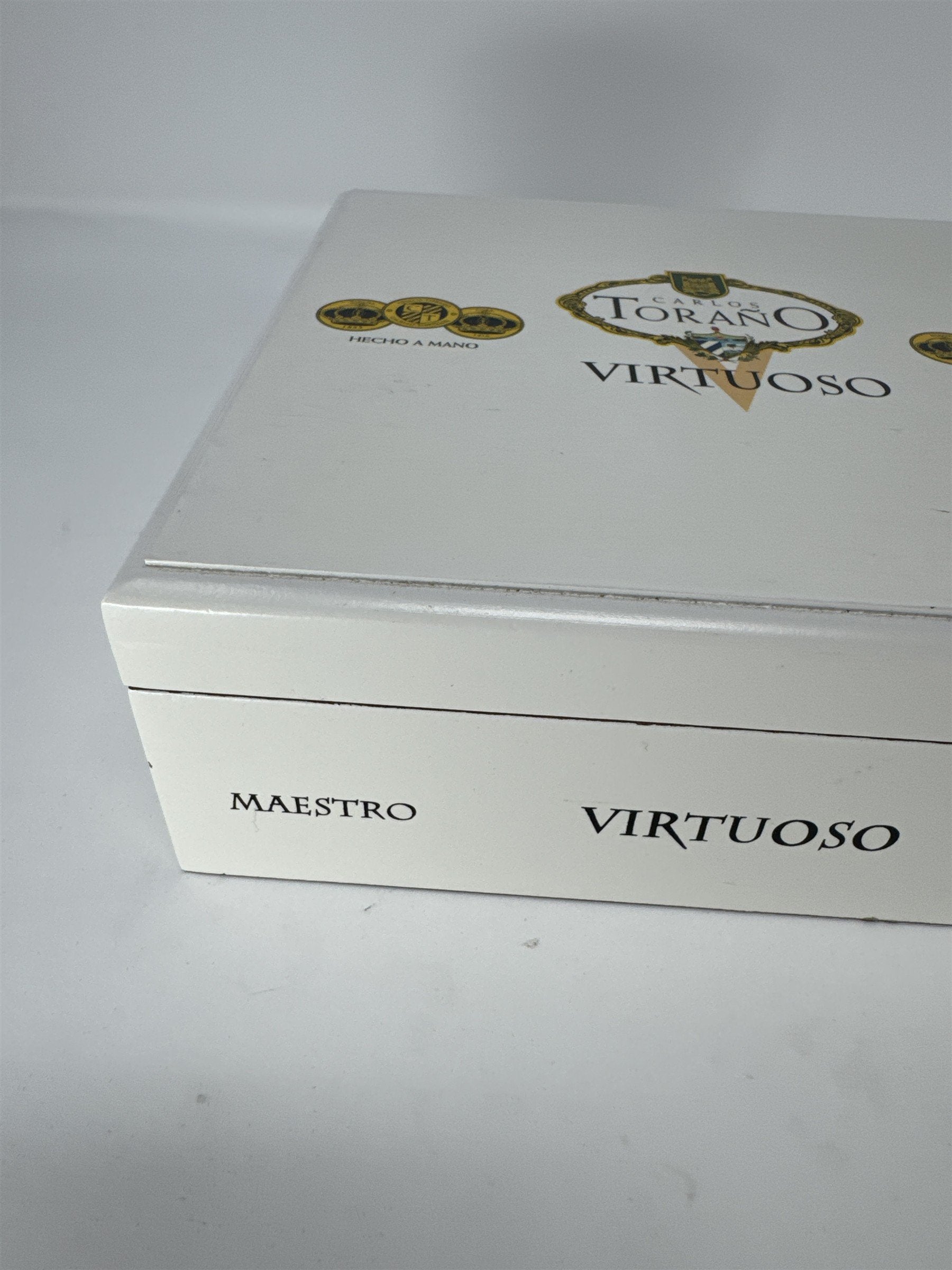 Carlos Torano Virtuoso Empty Wood Cigar Box Maestro White Hand Made Honduras