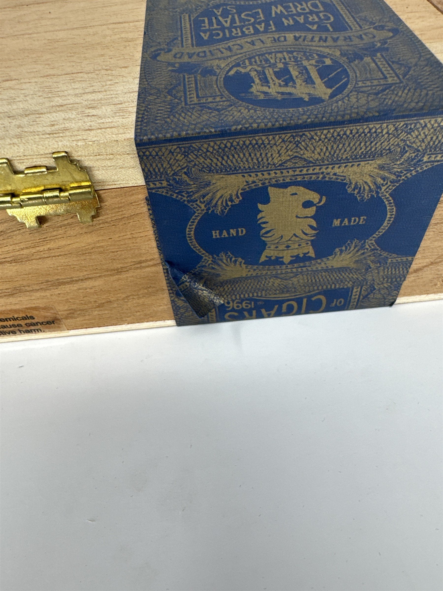 Drew Estate Undercrown Belicoso Empty Wood Cigar Box Lion Logo Storage Craft