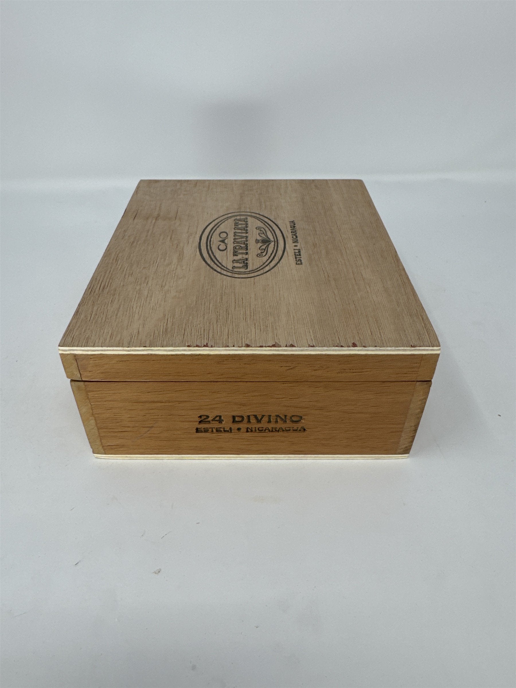 CAO La Traviata Divino Empty Wood Cigar Box 93 Rated Storage Case Decor Craft