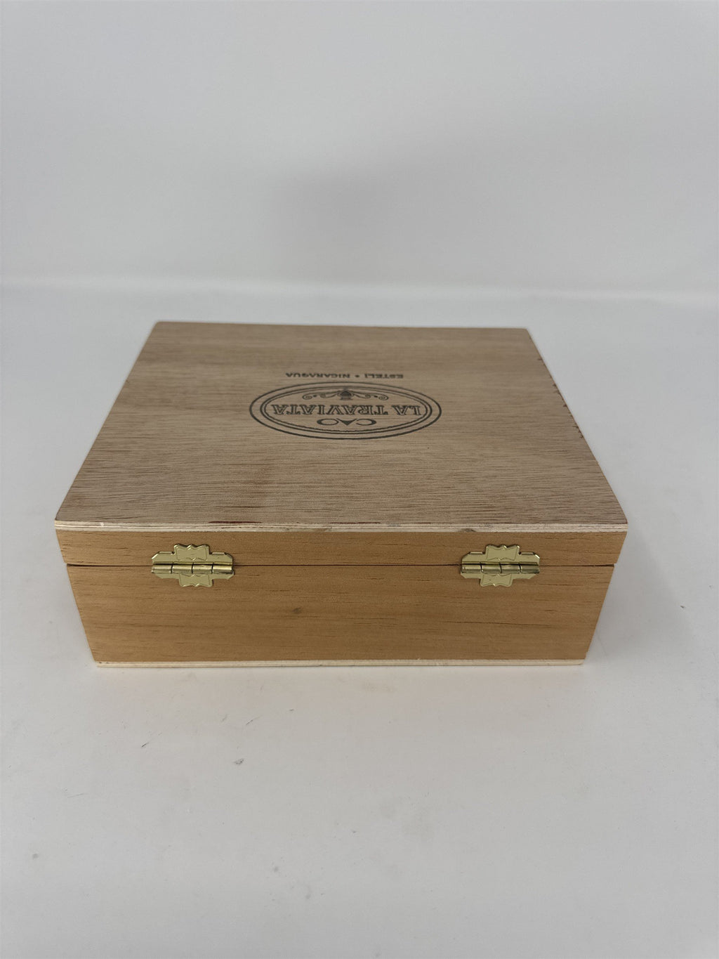 CAO La Traviata Divino Empty Wood Cigar Box 93 Rated Storage Case Decor Craft