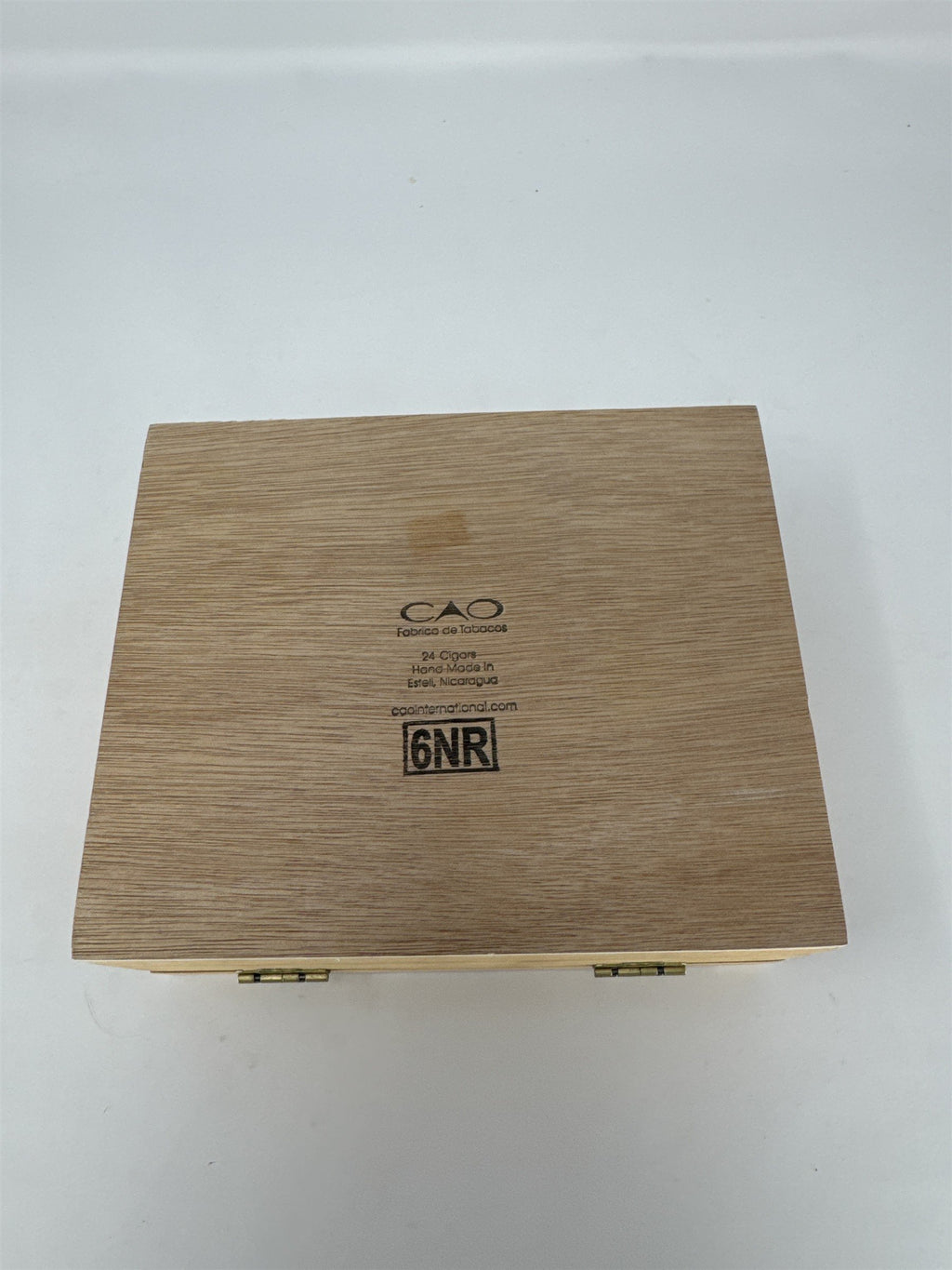 CAO La Traviata Divino Empty Wood Cigar Box 93 Rated Storage Case Decor Craft