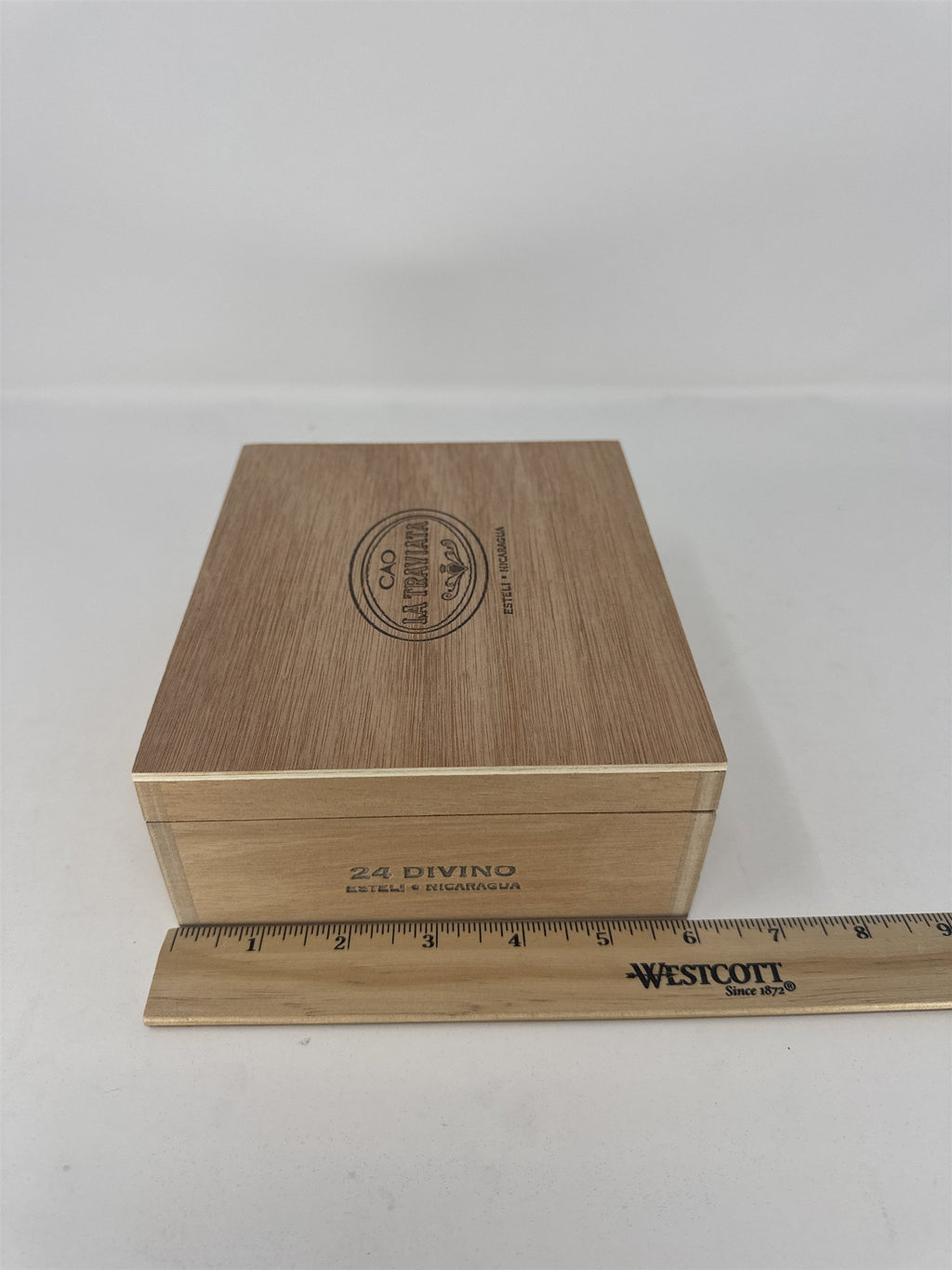 CAO La Traviata Divino Empty Wood Cigar Box 93 Rated Storage Case Decor Craft