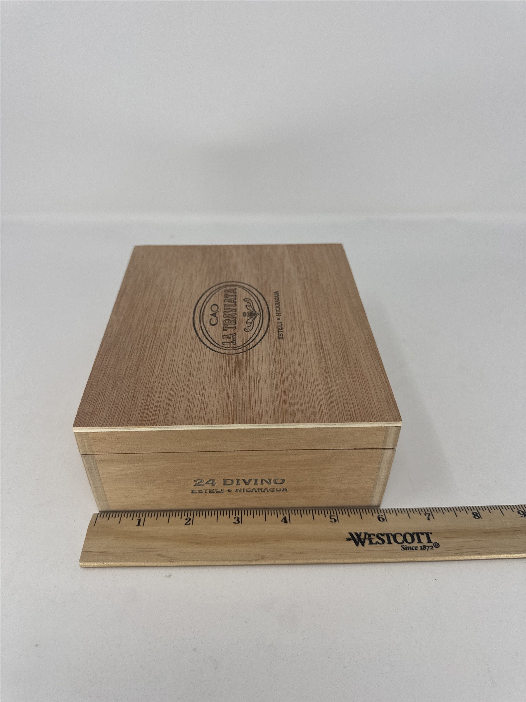 CAO La Traviata Divino Empty Wood Cigar Box 93 Rated Storage Case Decor Craft