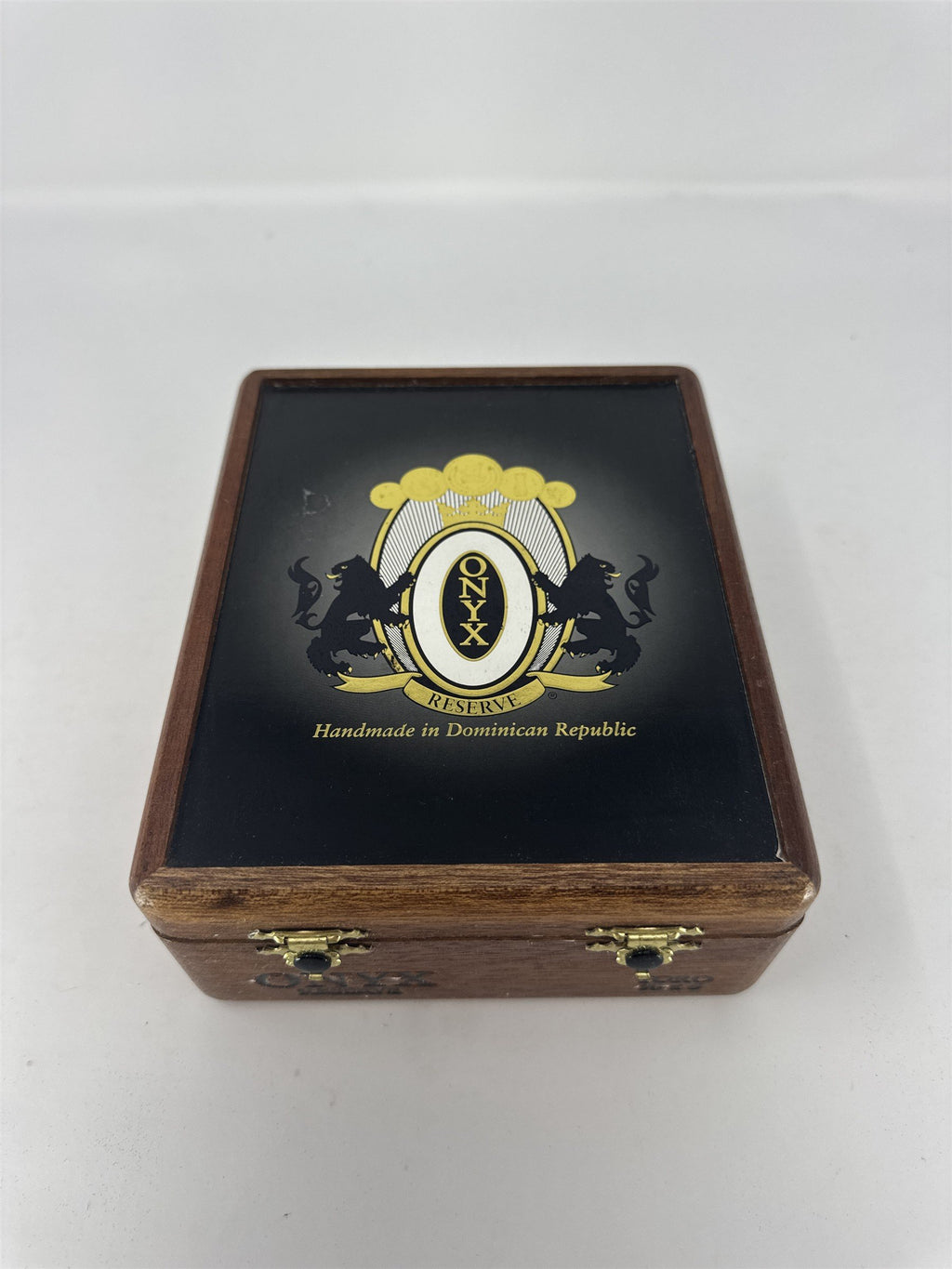 Onyx Reserve Toro Empty Wood Cigar Box Black Lacquer Top Lion Logo Storage Craft