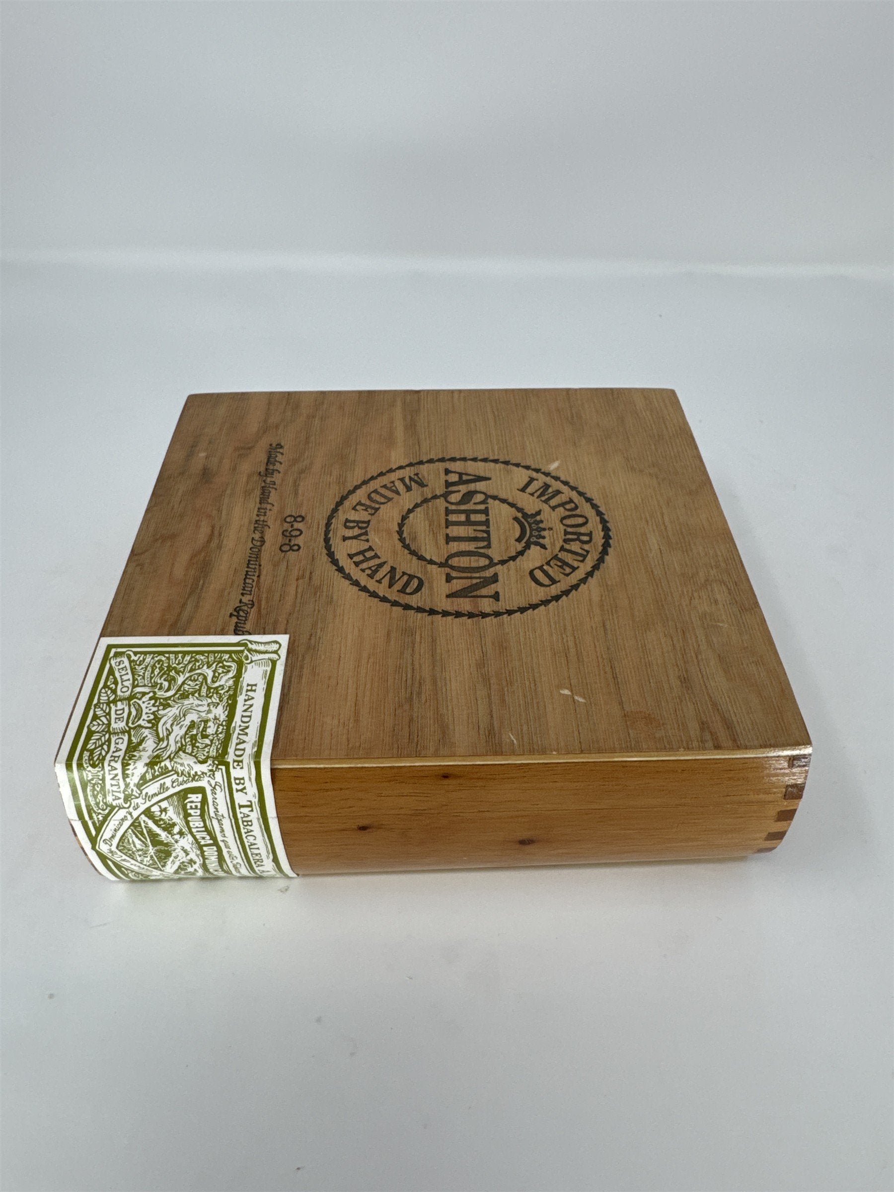 Ashton 8-9-8 Empty Wood Cigar Box Handmade Dominican Republic Storage Craft