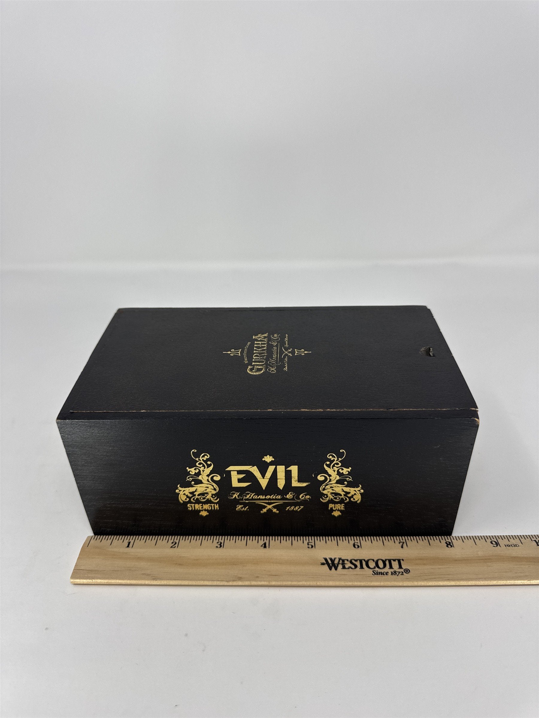 Gurkha Evil Churchill Empty Wooden Cigar Box Black Gold Stash Box Storage Craft