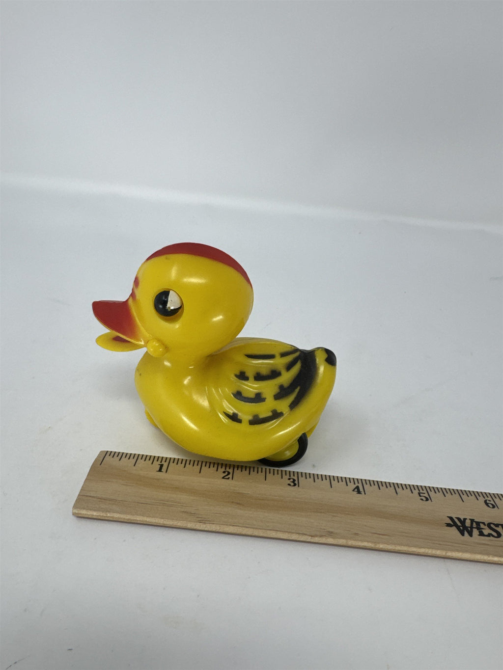 Vintage Zee International Mighty Motor Little Duckling Toy Taiwan 1970s Yellow