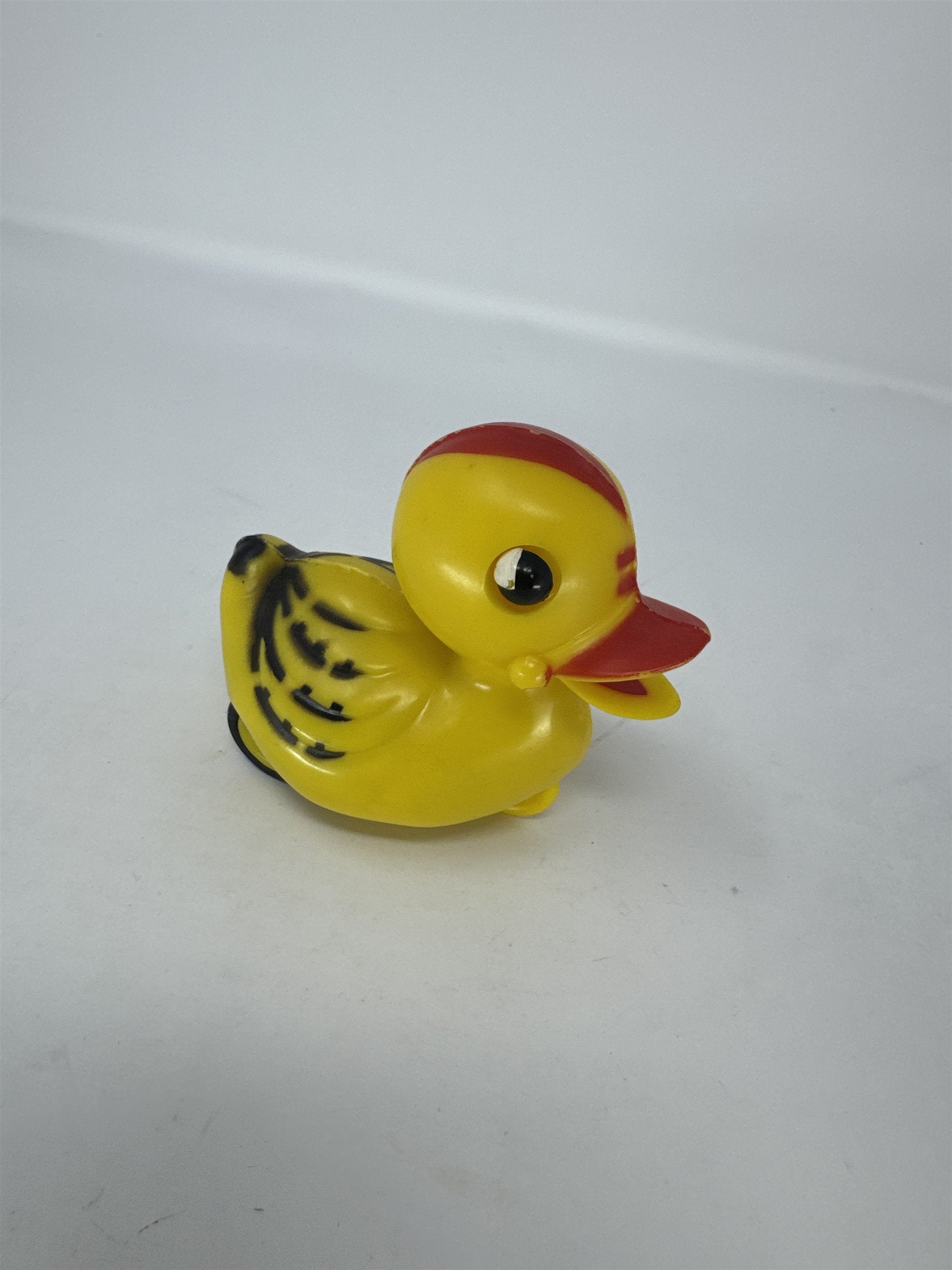 Vintage Zee International Mighty Motor Little Duckling Toy Taiwan 1970s Yellow