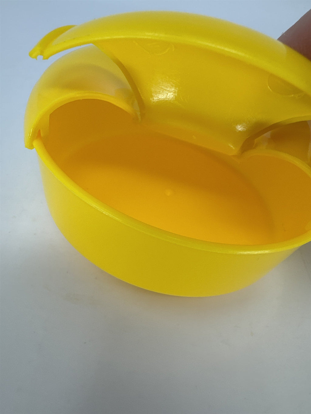 Vintage Cheerios Cereal Container General Mills Plastic Storage Flip Top 1990s