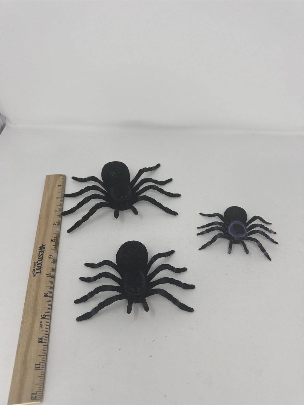 Lot 3 Vintage Halloween Spider Props Realistic Faux Arachnid Haunted House