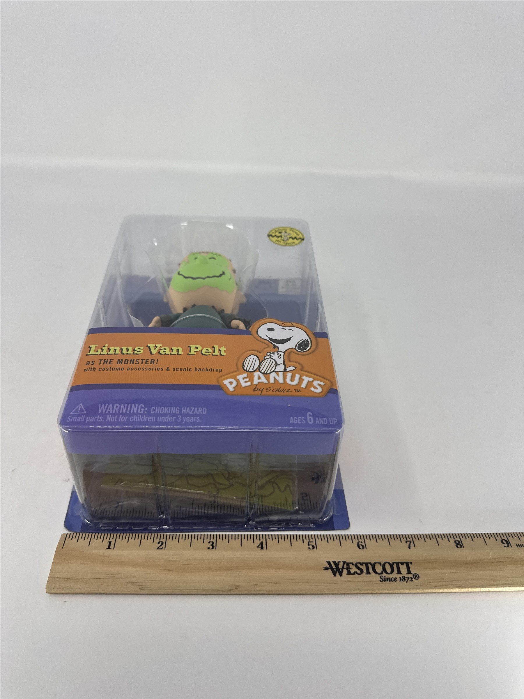Linus Van Pelt Peanuts Halloween Figure Forever Fun 60th Anniversary Monster
