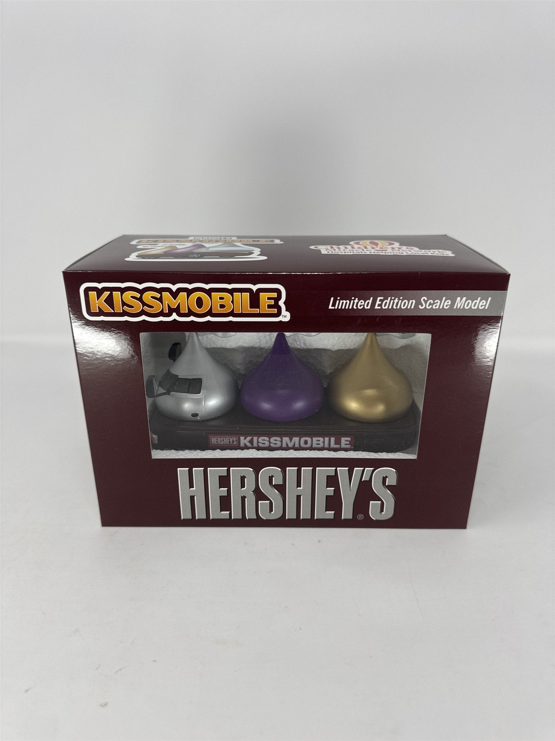 Hershey's Kissmobile Limited Edition Scale Model Children's Miracle Network NIB