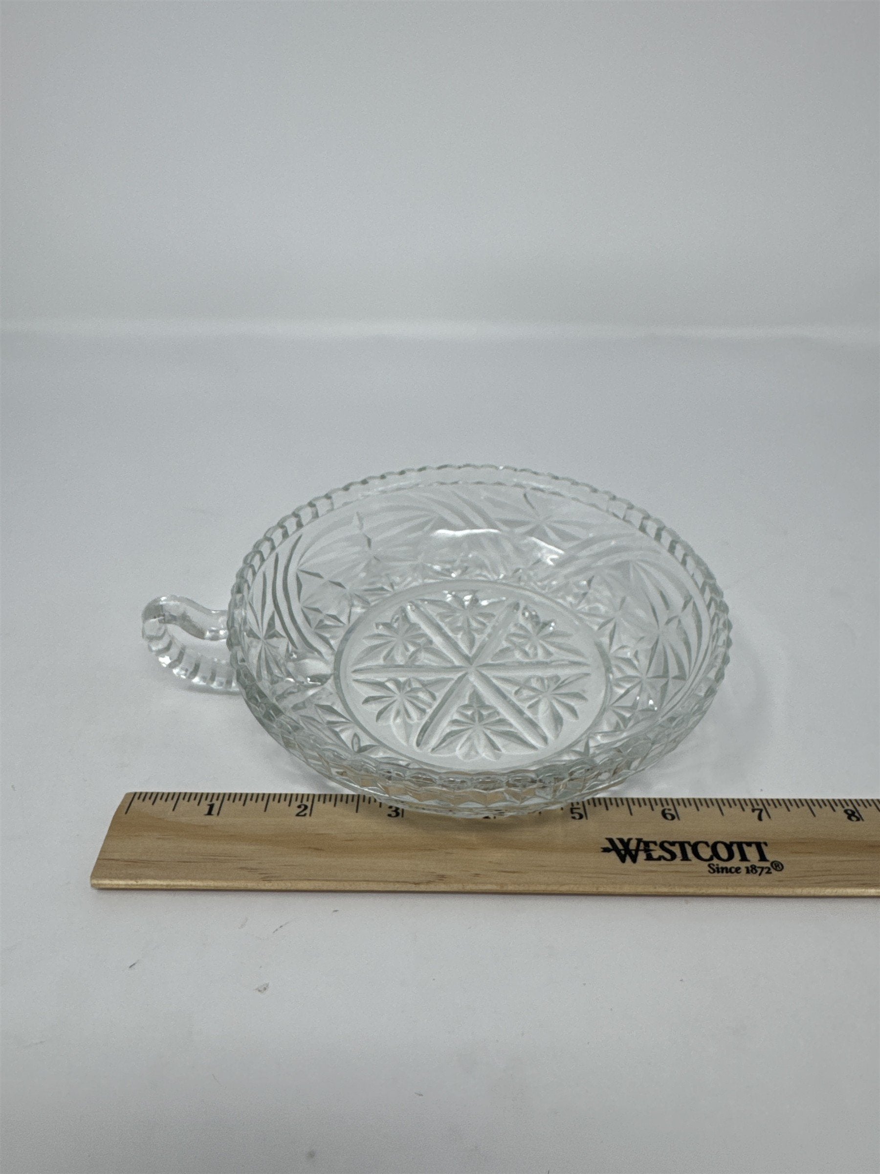 Vintage Cut Clear Glass Nappy Dish Star Fan Pattern Round Candy Nut Bowl Handle