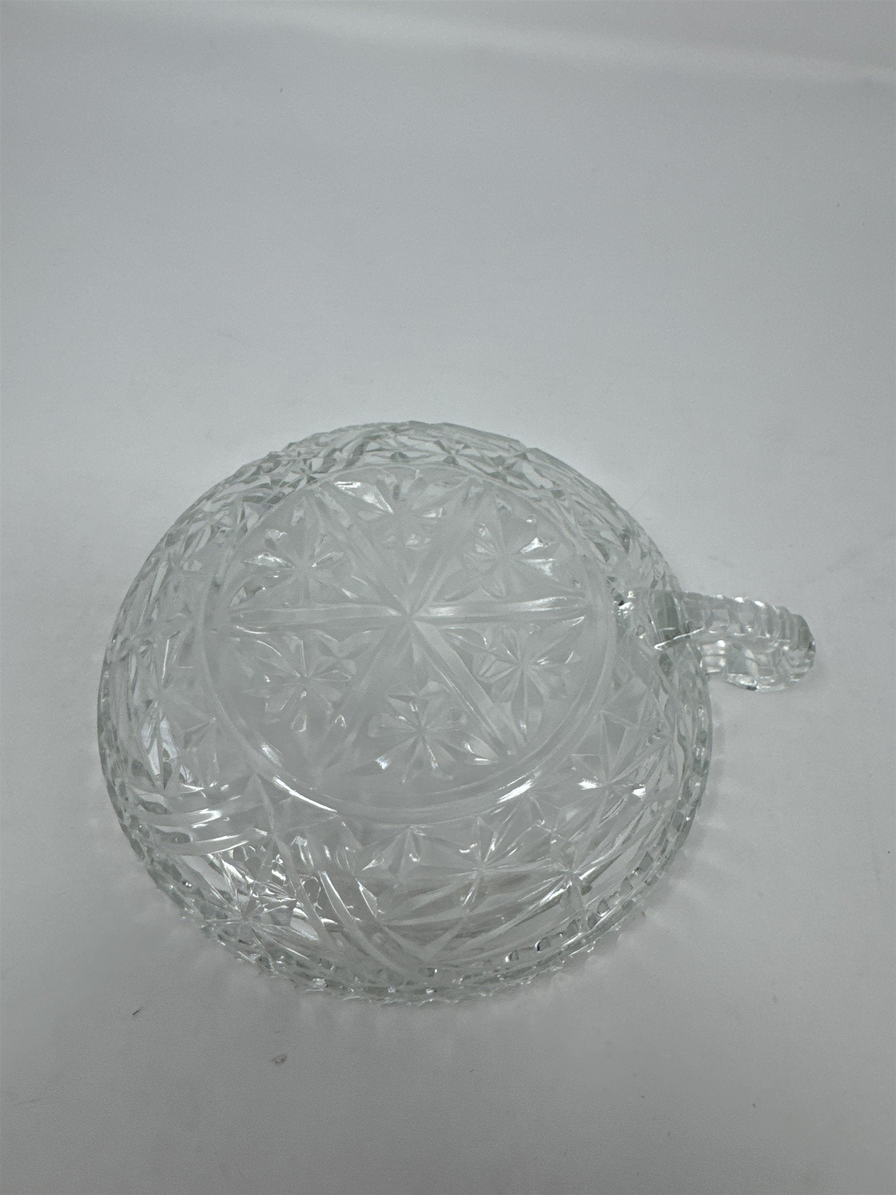 Vintage Cut Clear Glass Nappy Dish Star Fan Pattern Round Candy Nut Bowl Handle