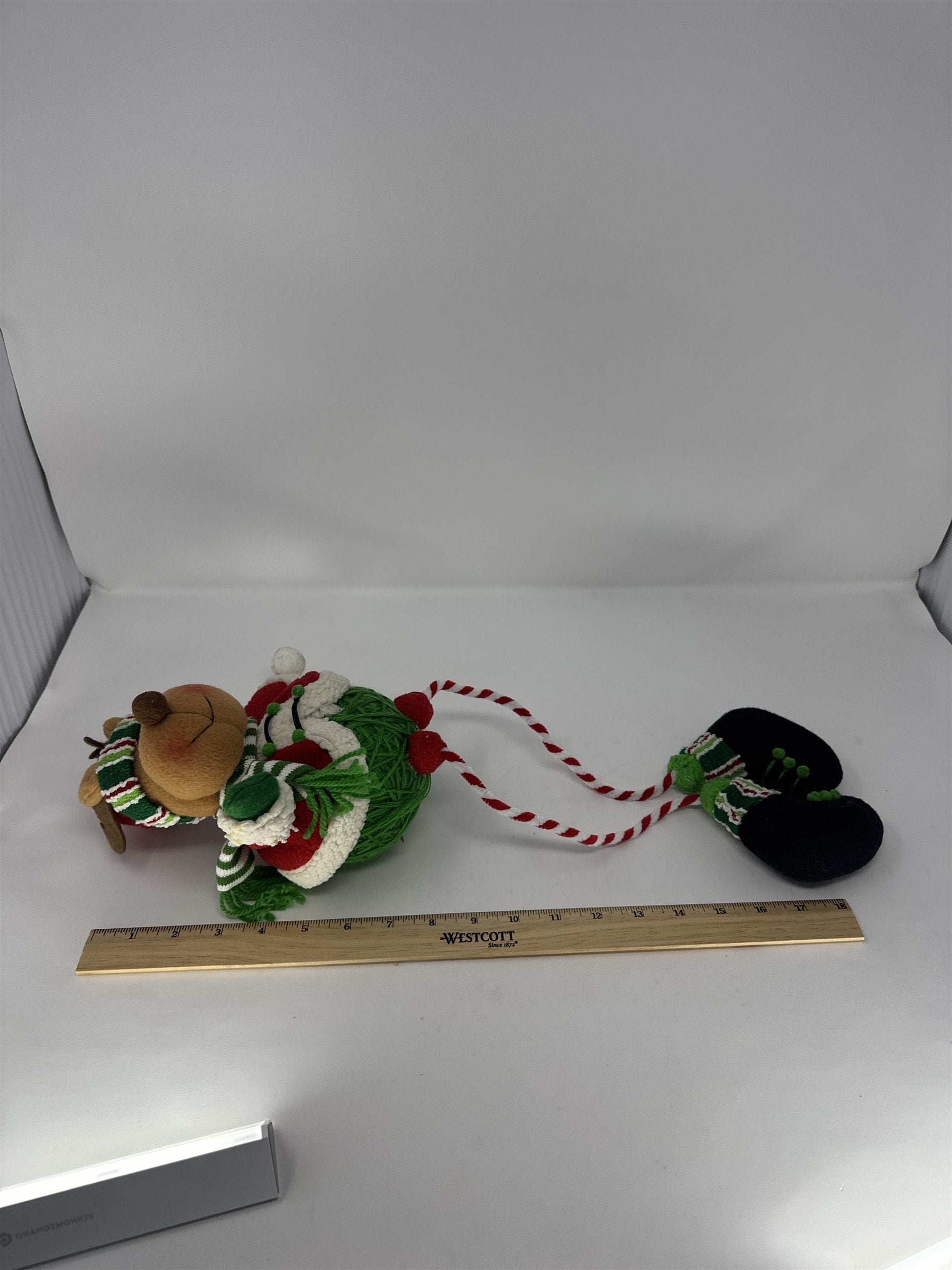 Reindeer Shelf Sitter Christmas Decor Yarn Ball Body Dangling Rope Legs