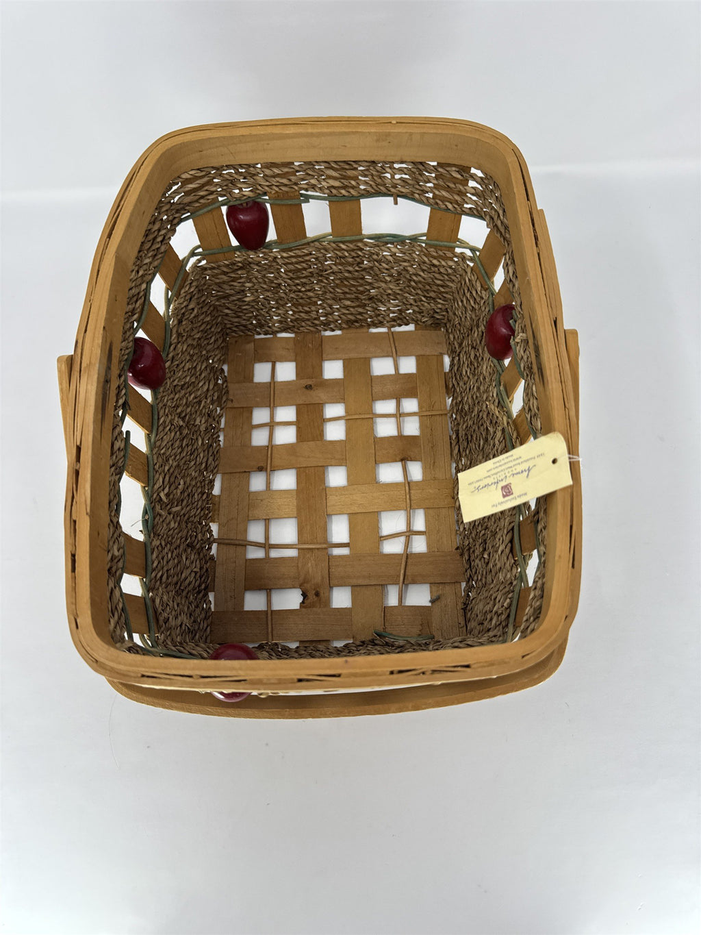 Home Interiors Apples of My Eye Woven Basket Metal Scalloped Rim Liner