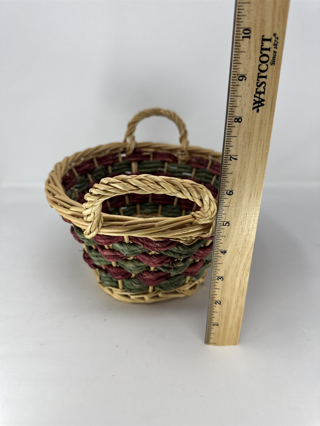 Vtg Wicker Gathering Basket Dark Brown Woven Wood Wrapped Handle Sturdy