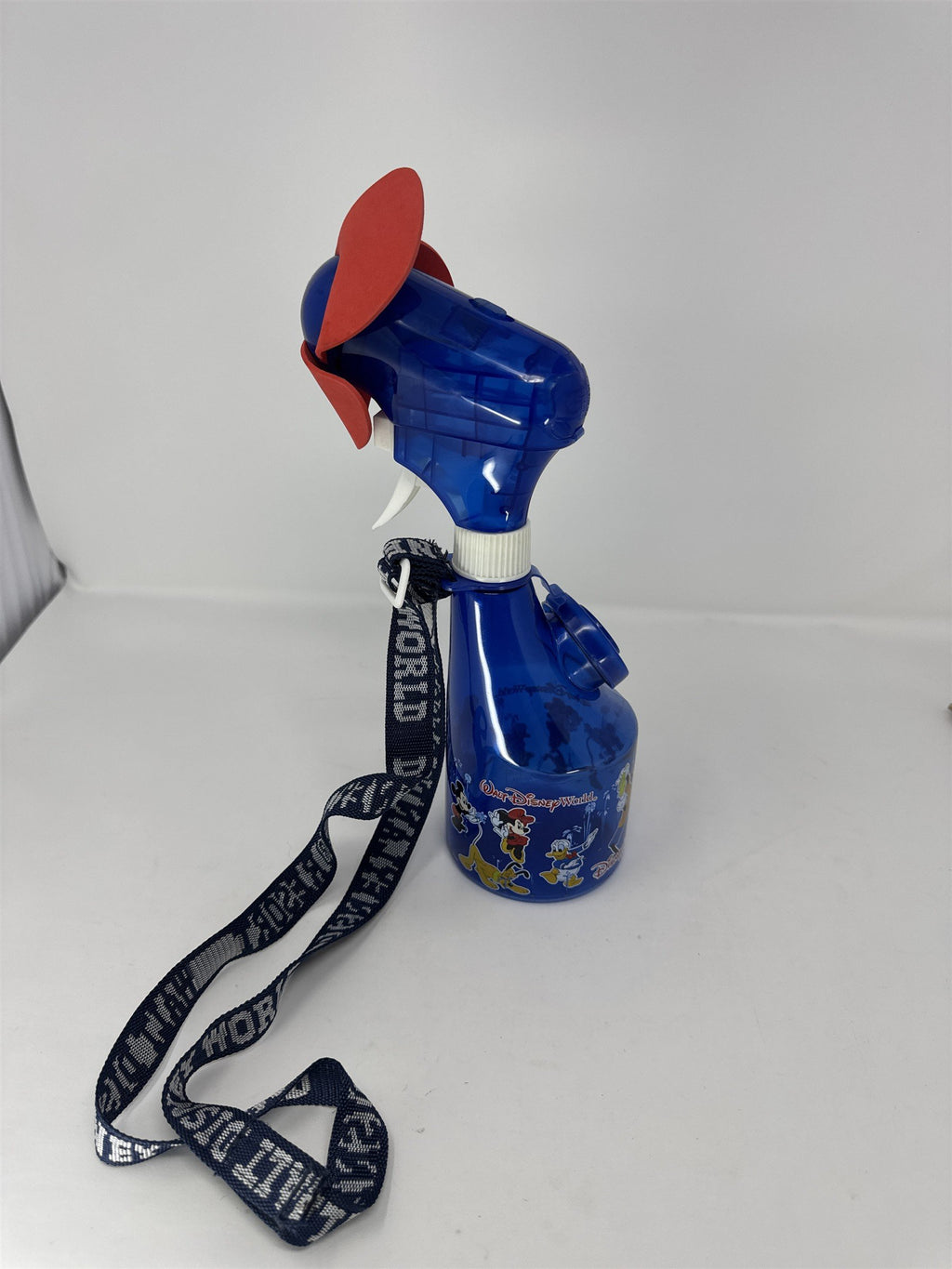 Walt Disney World Disney Parks Misting Water Spray Bottle Mister Fan /w Lanyard