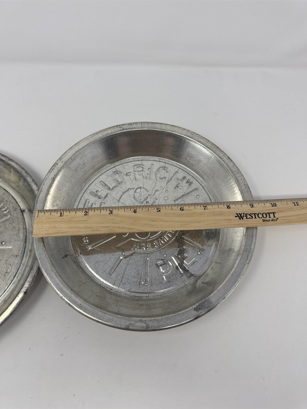 Vtg Mrs. Smith's Mello-Rich Pie Plates Set of 2 Aluminum 9" Metal Baking Tins
