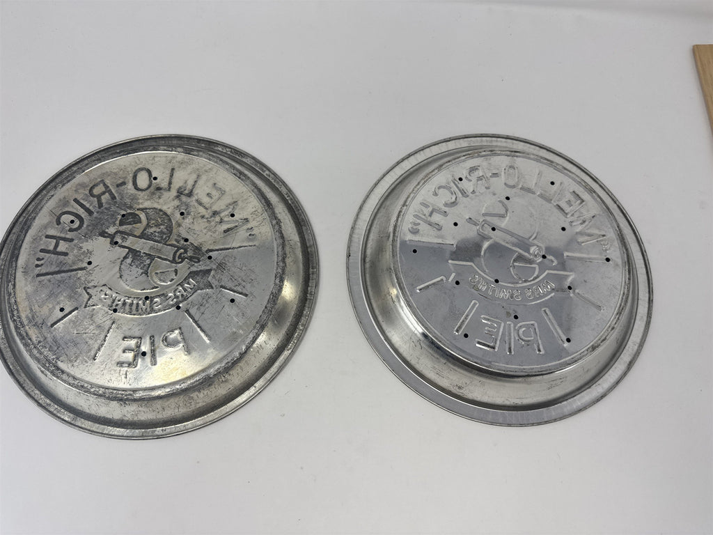 Vtg Mrs. Smith's Mello-Rich Pie Plates Set of 2 Aluminum 9" Metal Baking Tins