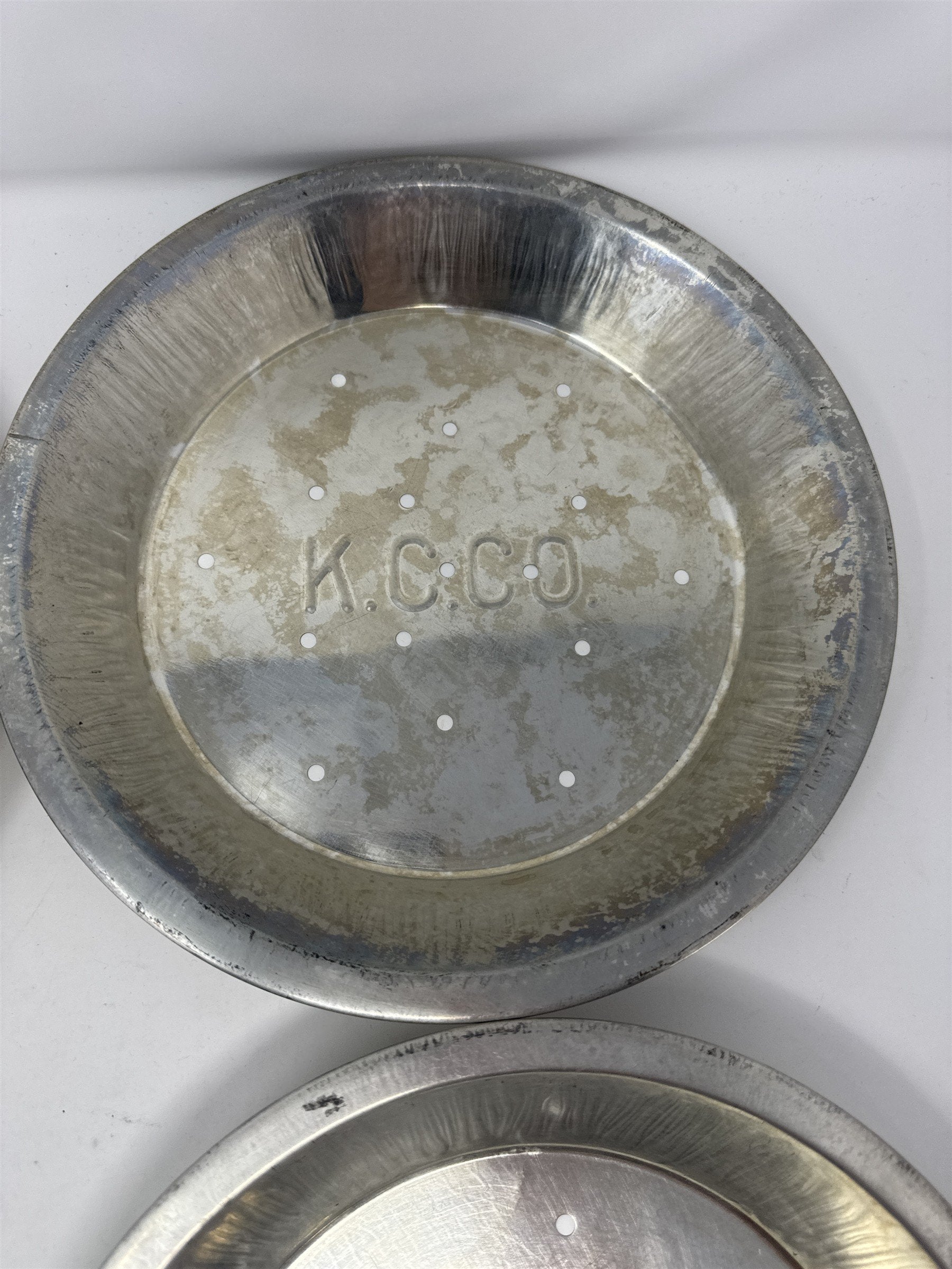 Lot of 4x Vtg K.C.C.O. Aluminum Pie Plates 9" Perforated Metal Baking Tins