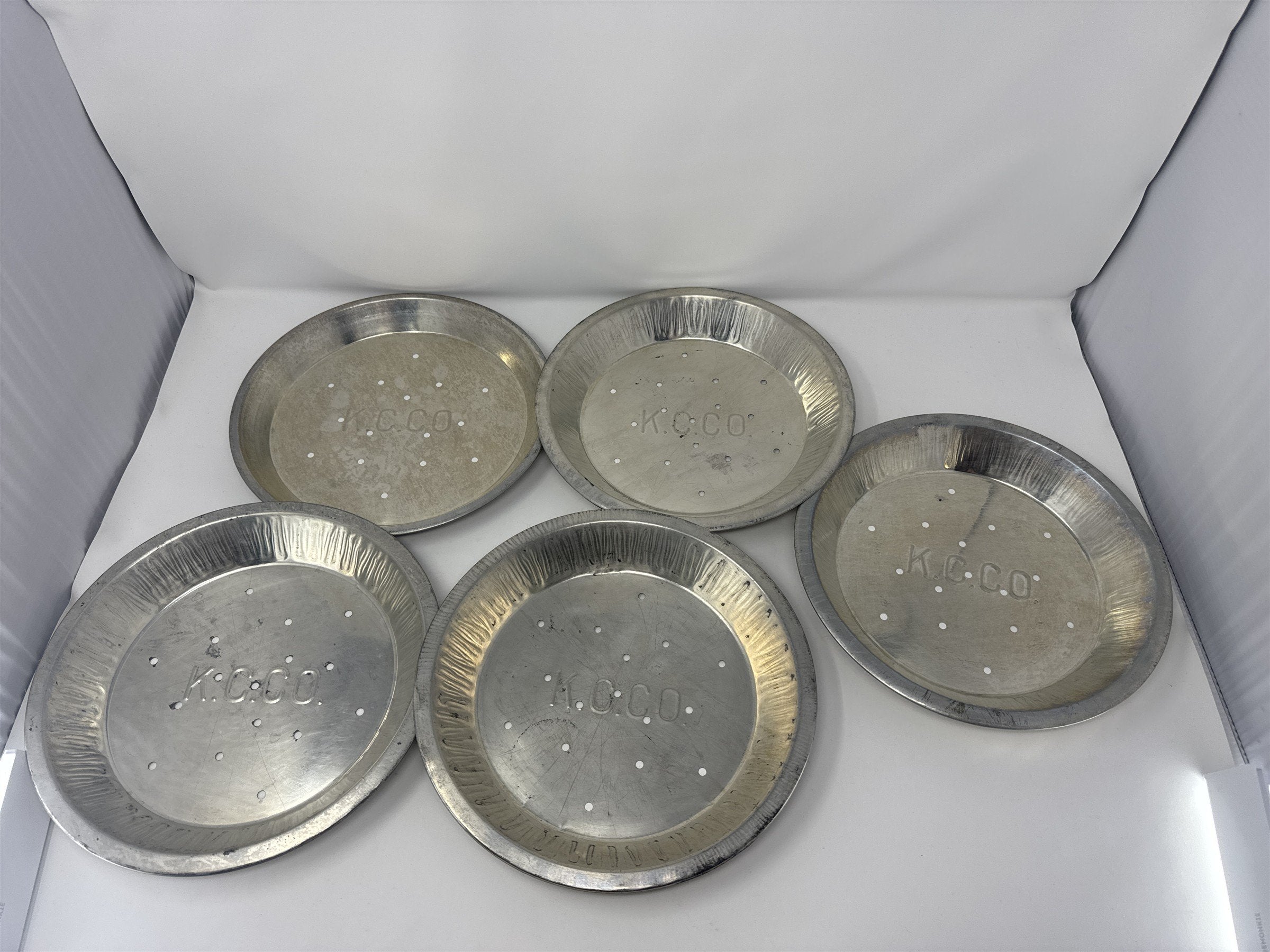 Lot of 5x Vtg K.C.C.O. Aluminum Pie Plates 9" Perforated Metal Baking Tins