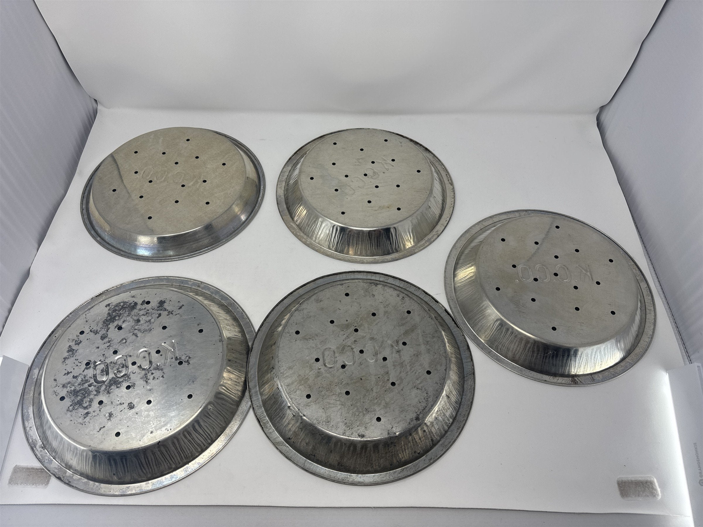 Lot of 5x Vtg K.C.C.O. Aluminum Pie Plates 9" Perforated Metal Baking Tins