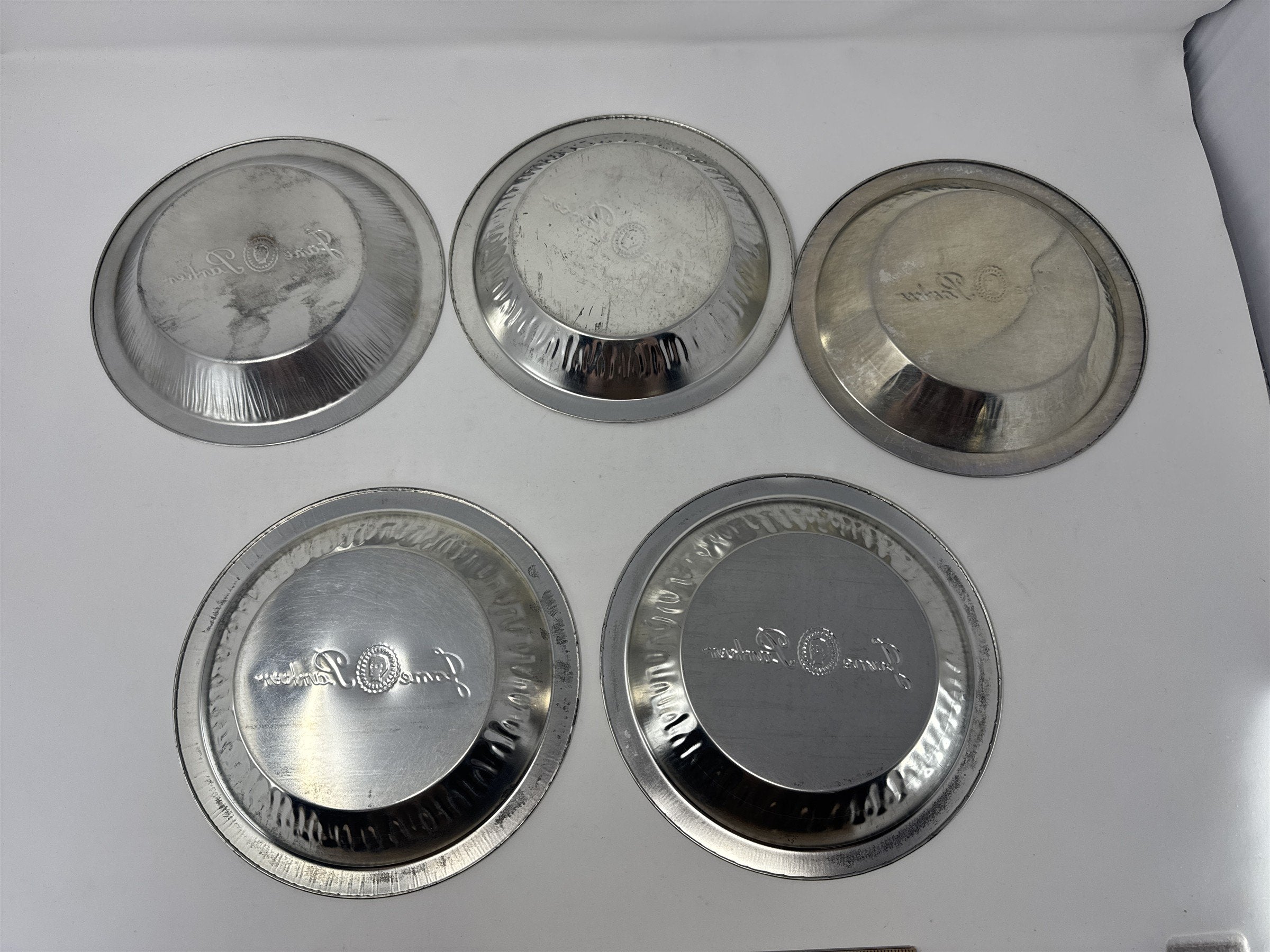 Vtg Jane Parke Aluminum Pie Plates Set of 5 8" Metal Baking Tins Stamped Retro