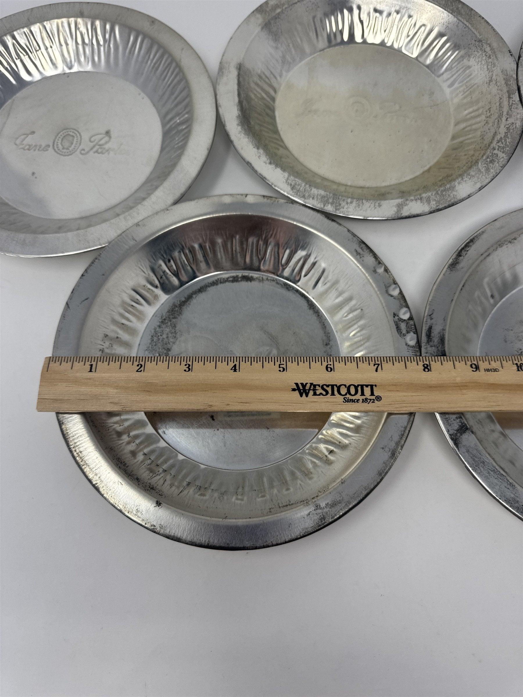 Vtg Jane Parke Aluminum Pie Plates Set of 5x 8" Metal Baking Tins Stamped Retro