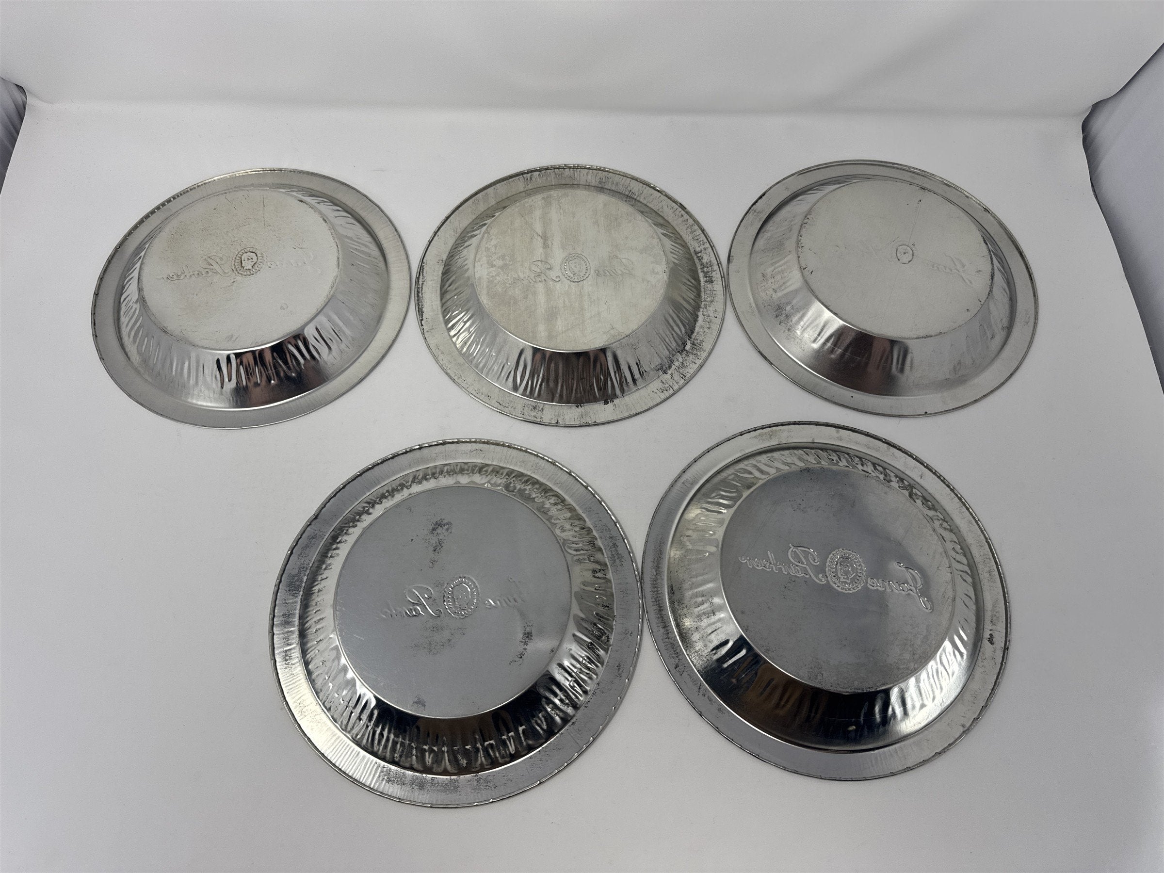 Set of 5x Vtg Jane Parke Aluminum Pie Plates 8" Metal Baking Tins Stamped Retro