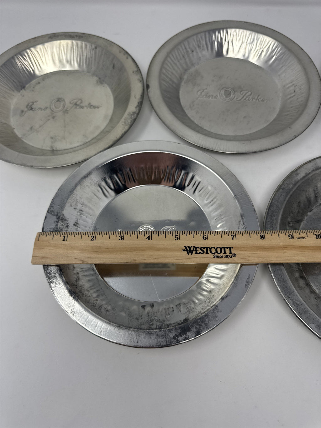 Set of 5 Vtg Jane Parke Aluminum Pie Plates 8" Metal Baking Tins Stamped Retro