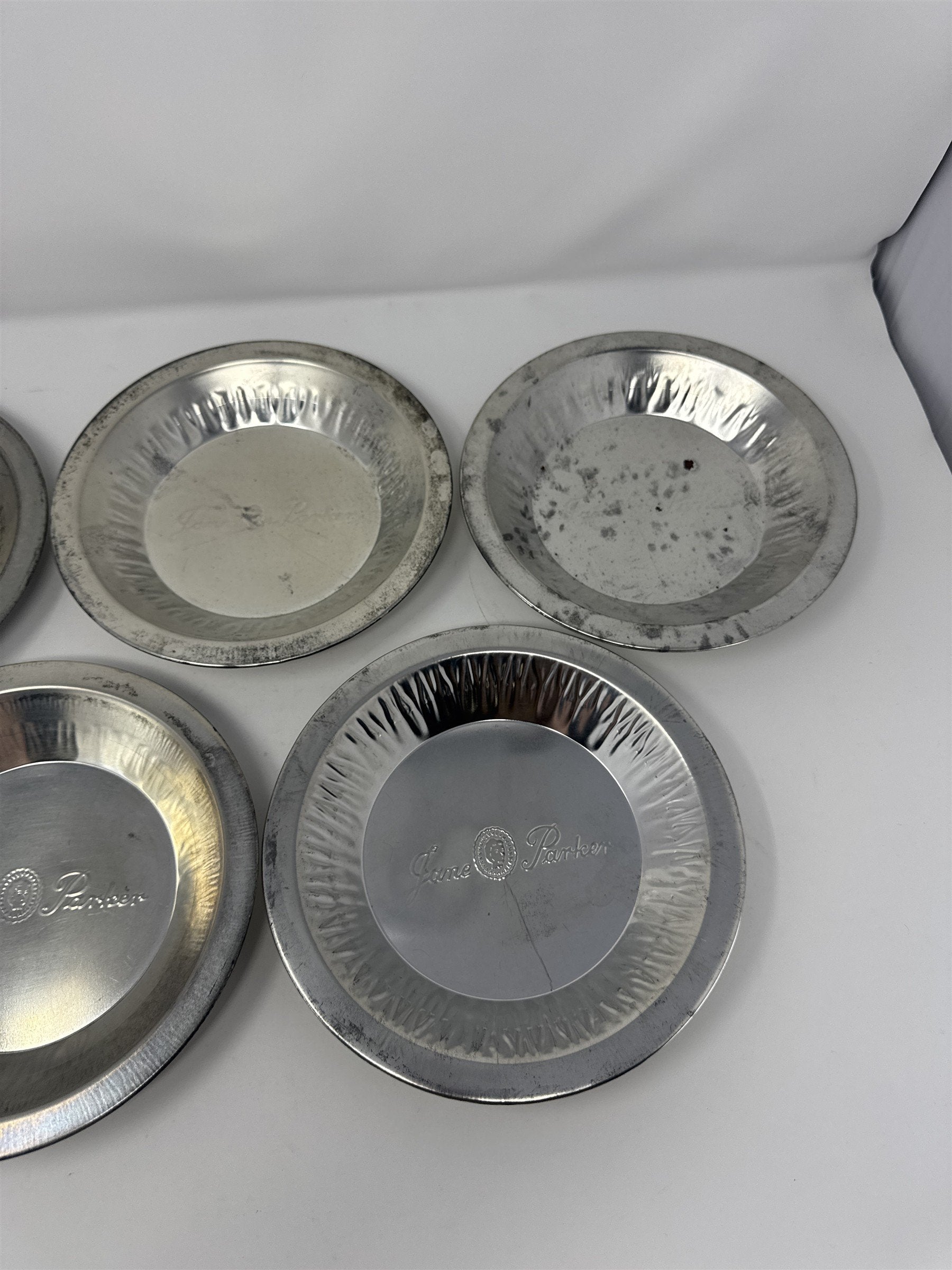 Lot of 5 Vtg Jane Parke Aluminum Pie Plates 8" Metal Baking Tins Stamped Retro