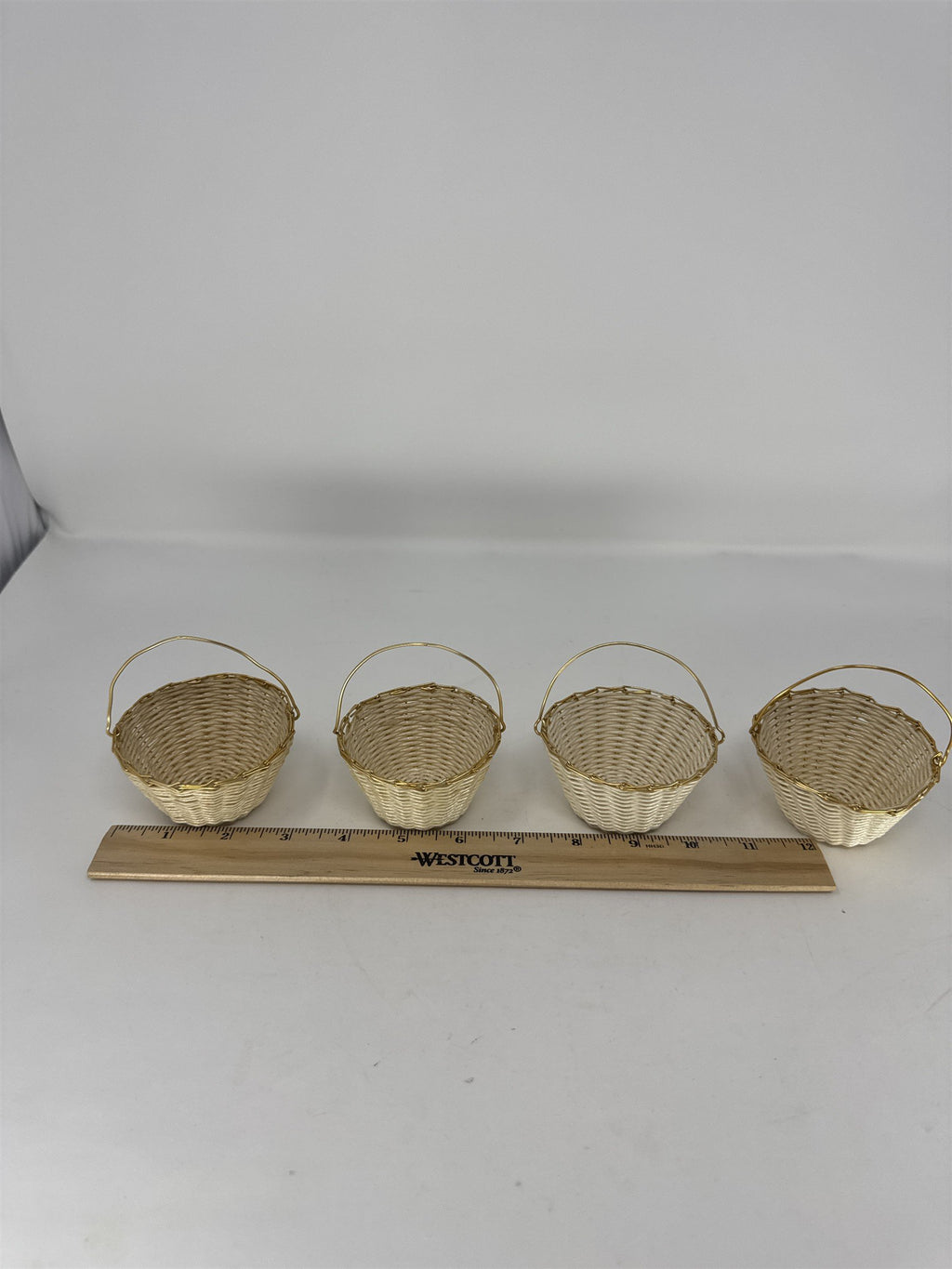 Set of 4 Miniature White Wicker Baskets Gold Wire Handle Dollhouse Decor