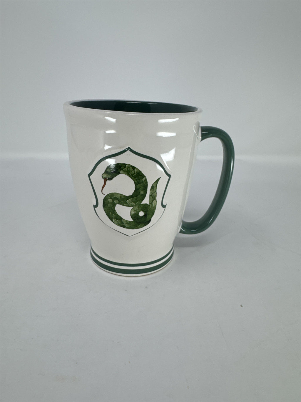 Rae Dunn Harry Potter Slytherin Mug Magenta White Green Serpent Snake Crest