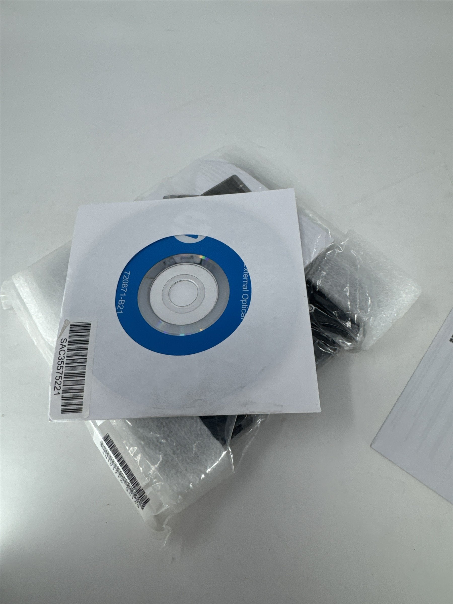 HP GP60NB50 External DVDRW Drive Portable USB CD DVD Rewriter F2B56AA *No Cable*