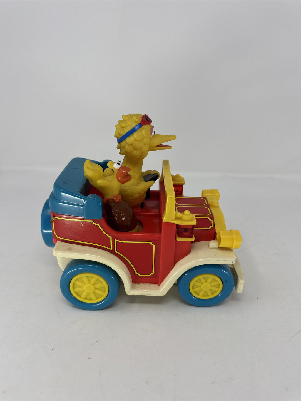 Vintage 1988 Illco Sesame Street Big Bird & Little Bird Bumper Car Toy Untested