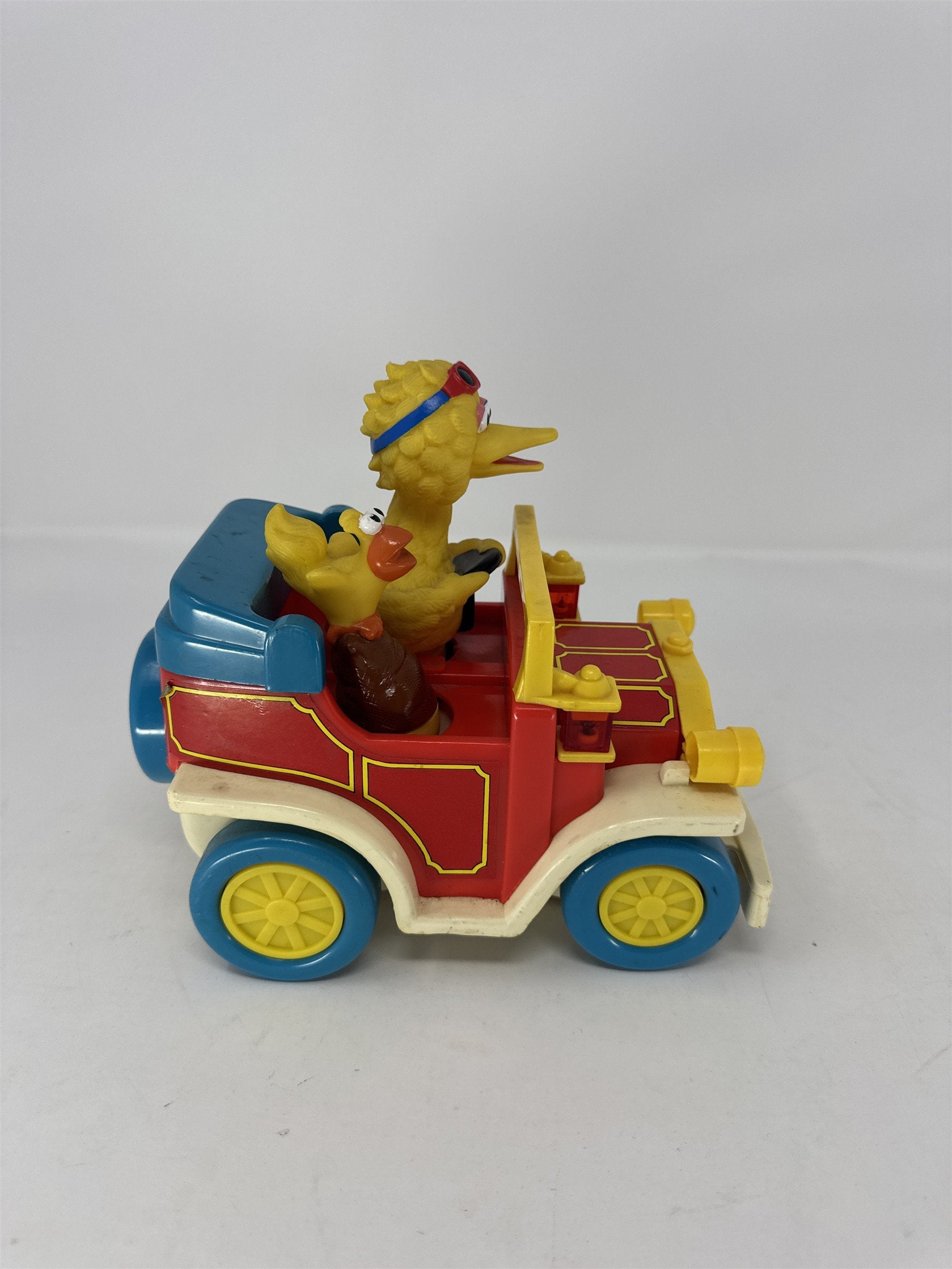 Vintage 1988 Illco Sesame Street Big Bird & Little Bird Bumper Car Toy Untested