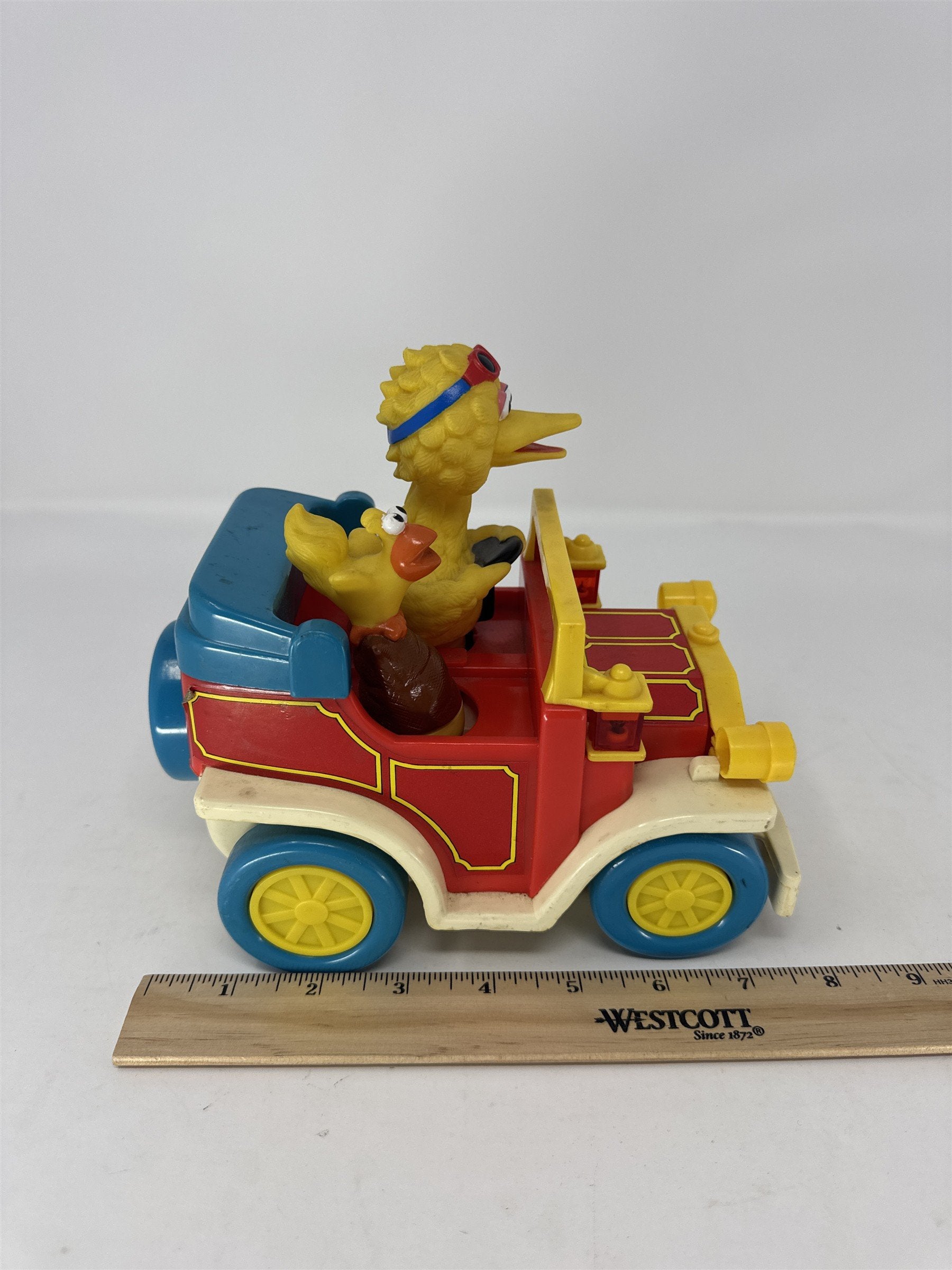 Vintage 1988 Illco Sesame Street Big Bird & Little Bird Bumper Car Toy Untested
