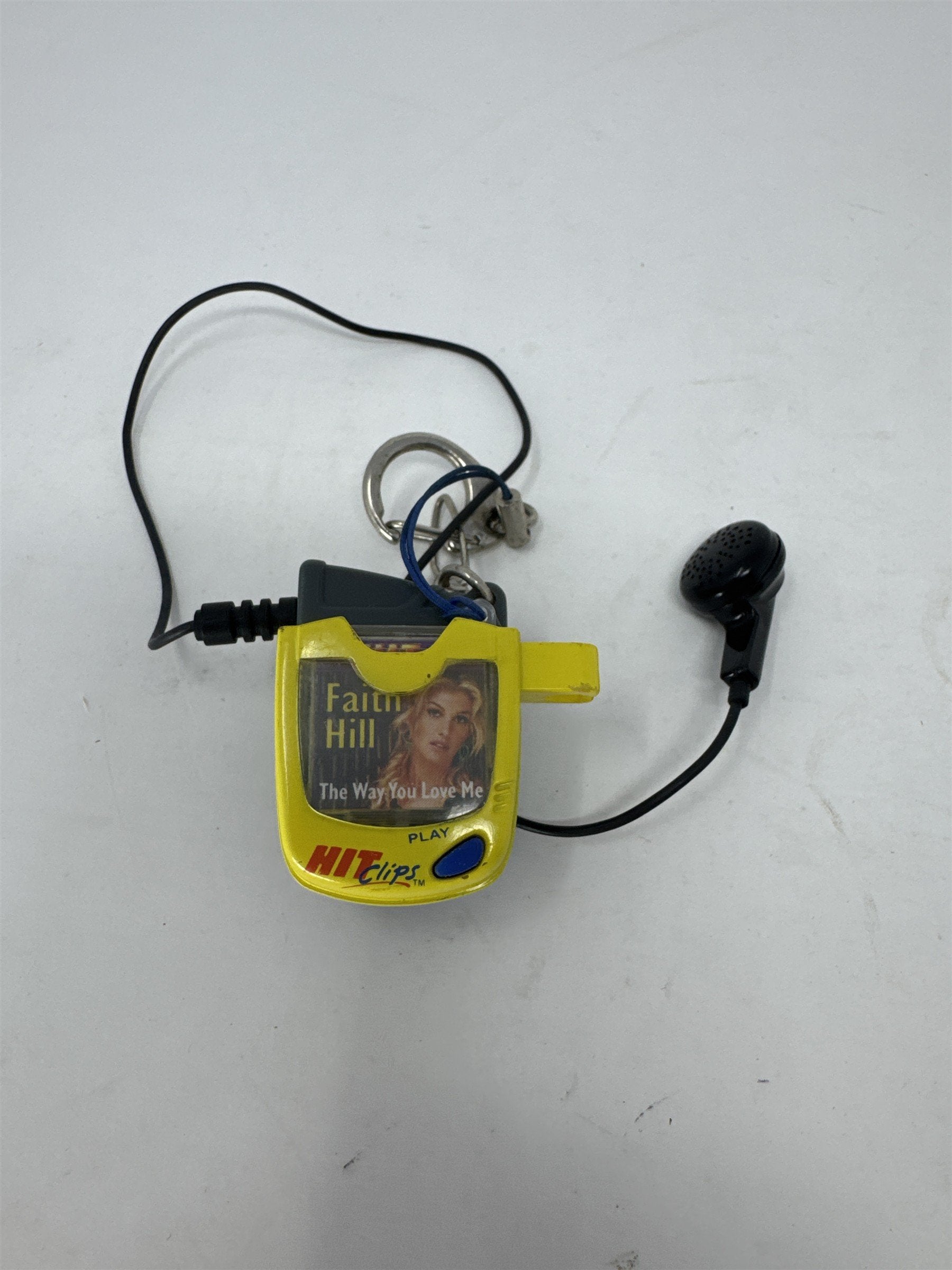 HIT Clips Yellow Music Player Vintage Toy /w Faith Hill The Way You Love Me Cart