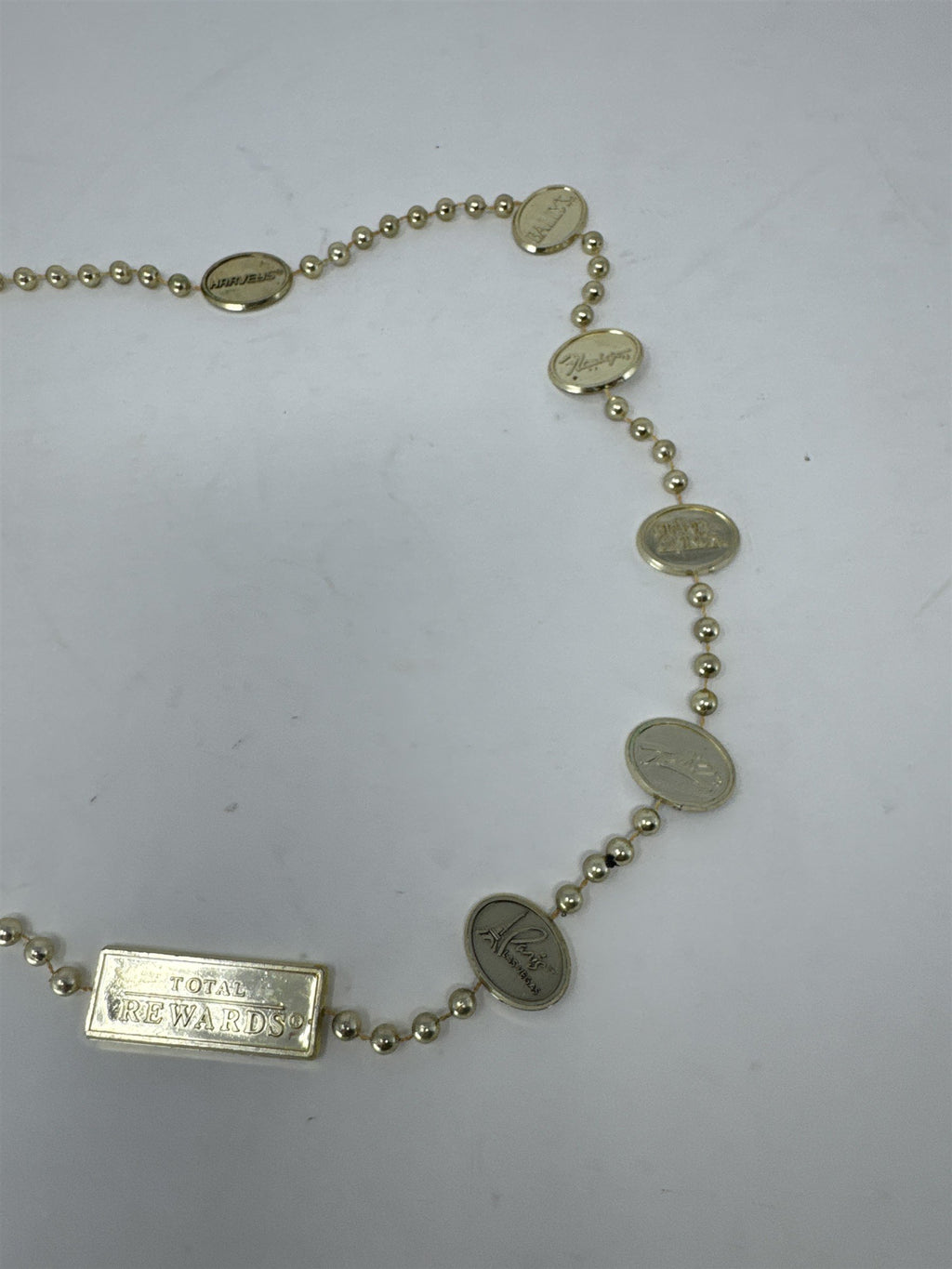 Vintage Total Rewards Las Vegas Casinos Golden Plastic Throw Beads Necklace