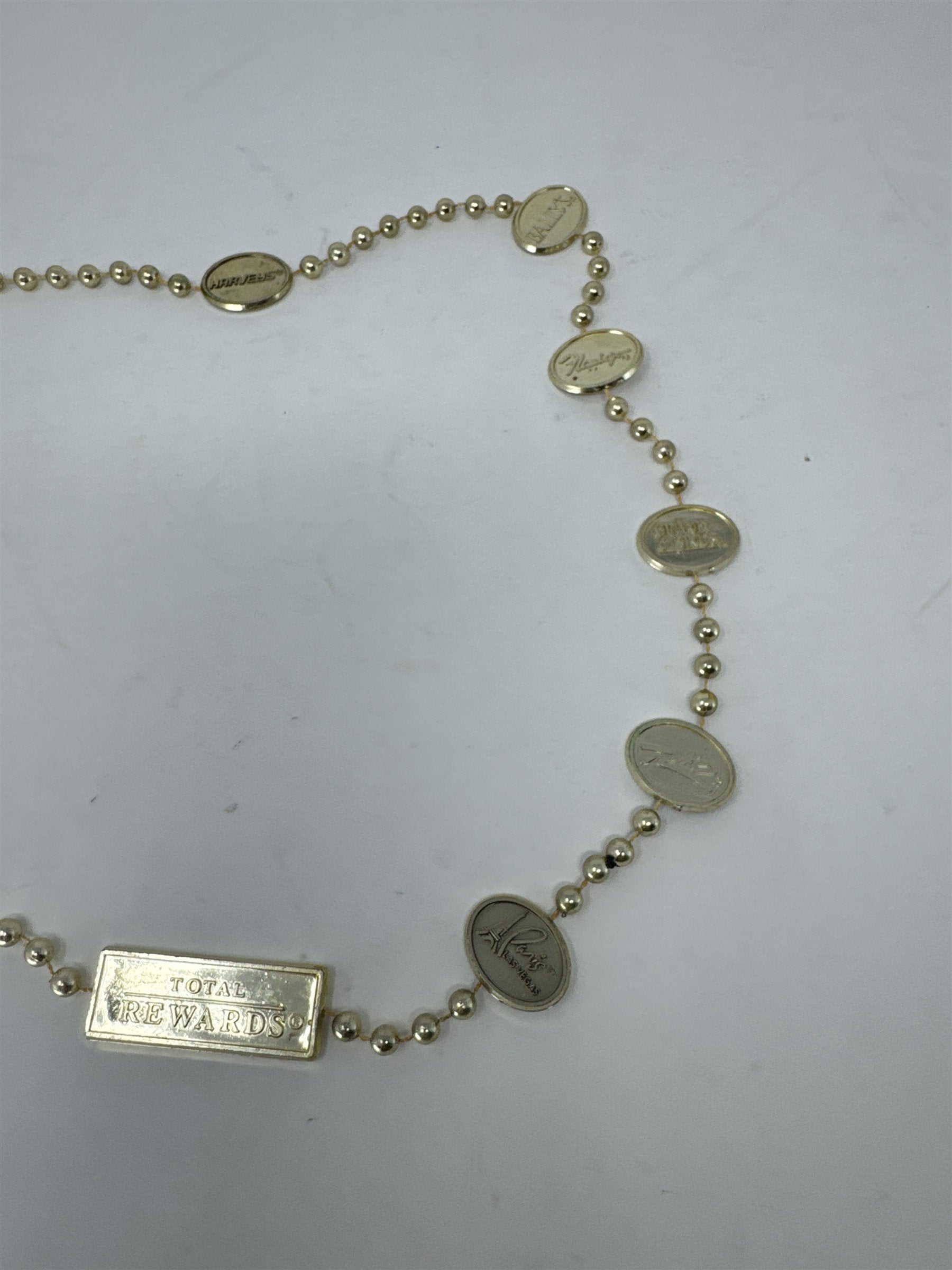 Vintage Total Rewards Las Vegas Casinos Golden Plastic Throw Beads Necklace