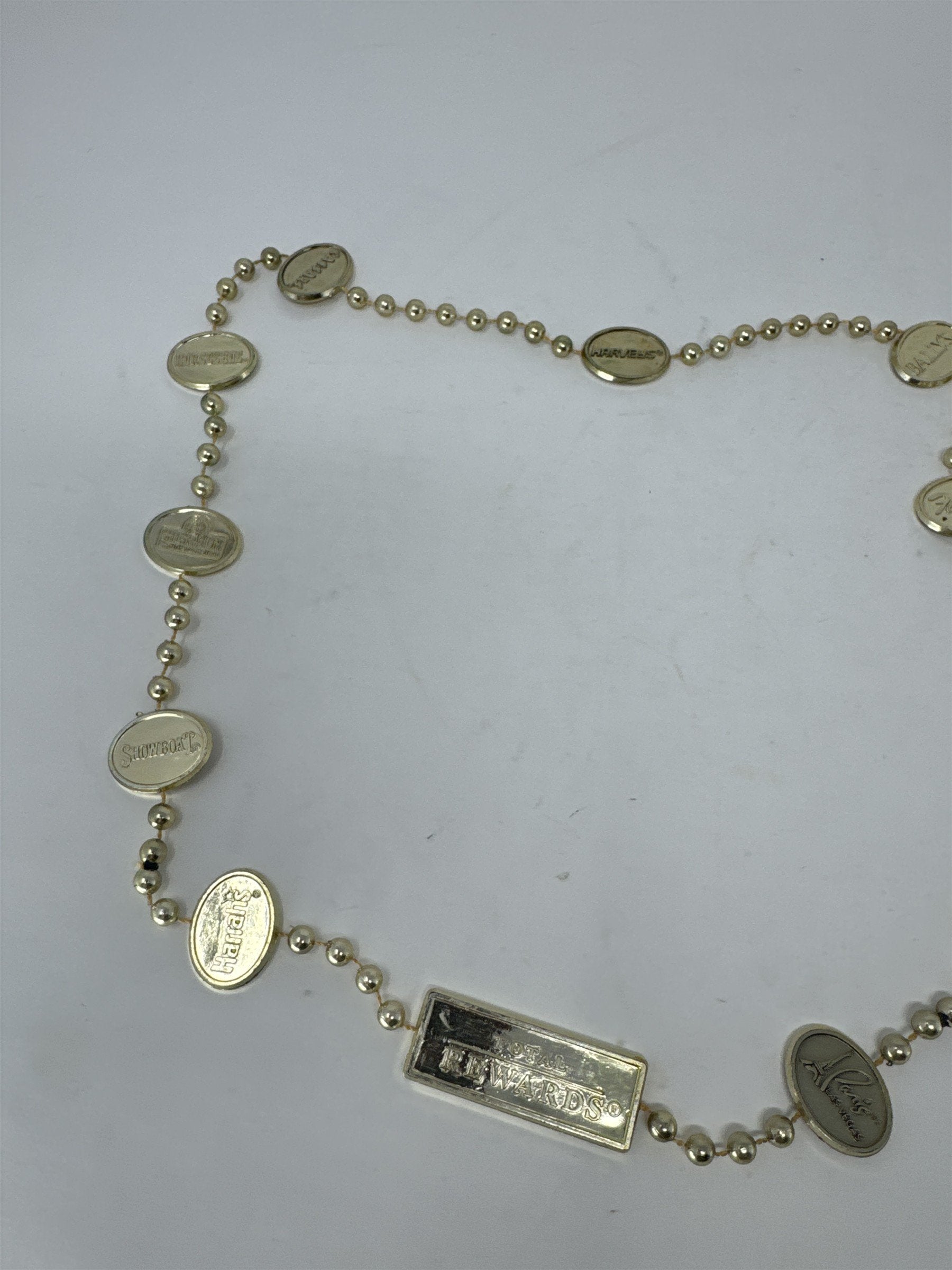 Vintage Total Rewards Las Vegas Casinos Golden Plastic Throw Beads Necklace