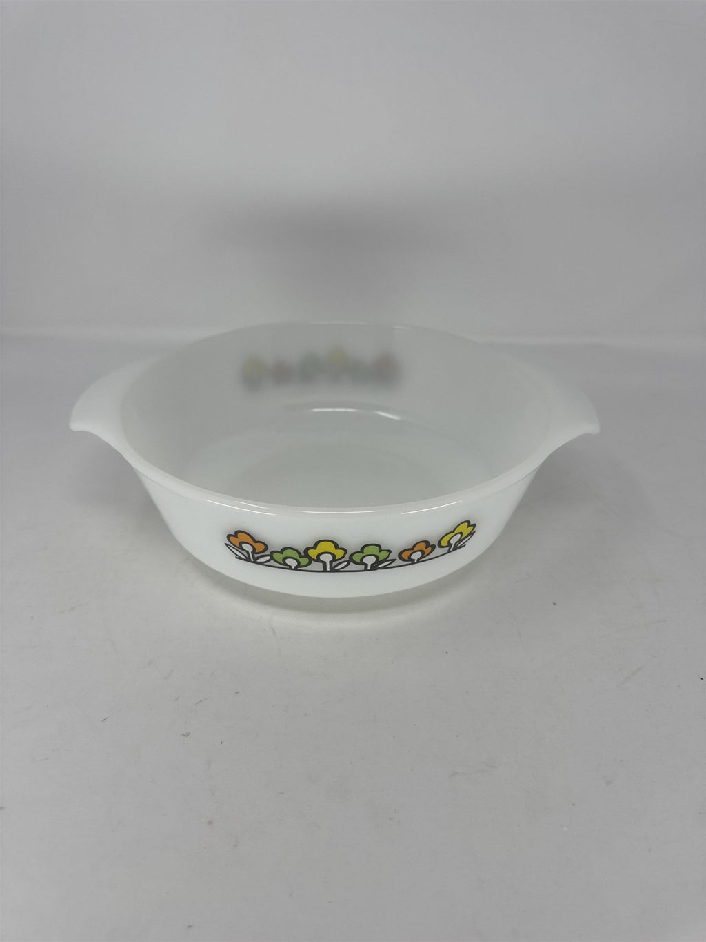 Vtg Fire-King Meadow Green 1.5 Qt Round Casserole Dish Anchor Hocking Milk Glass