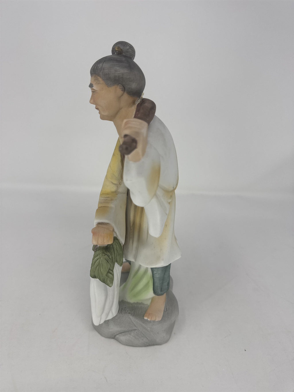 Vtg Yamakuni Japan Porcelain Figurine Hand Painted Asian Farmer Carrying Harvest