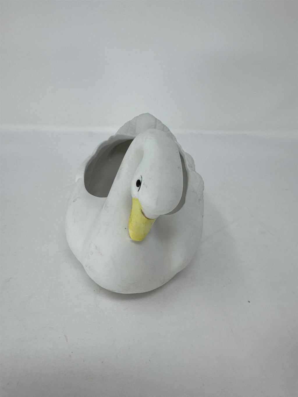 Vtg Homco #1402 White Bisque Porcelain Swan Planter Figurine Trinket Dish READ