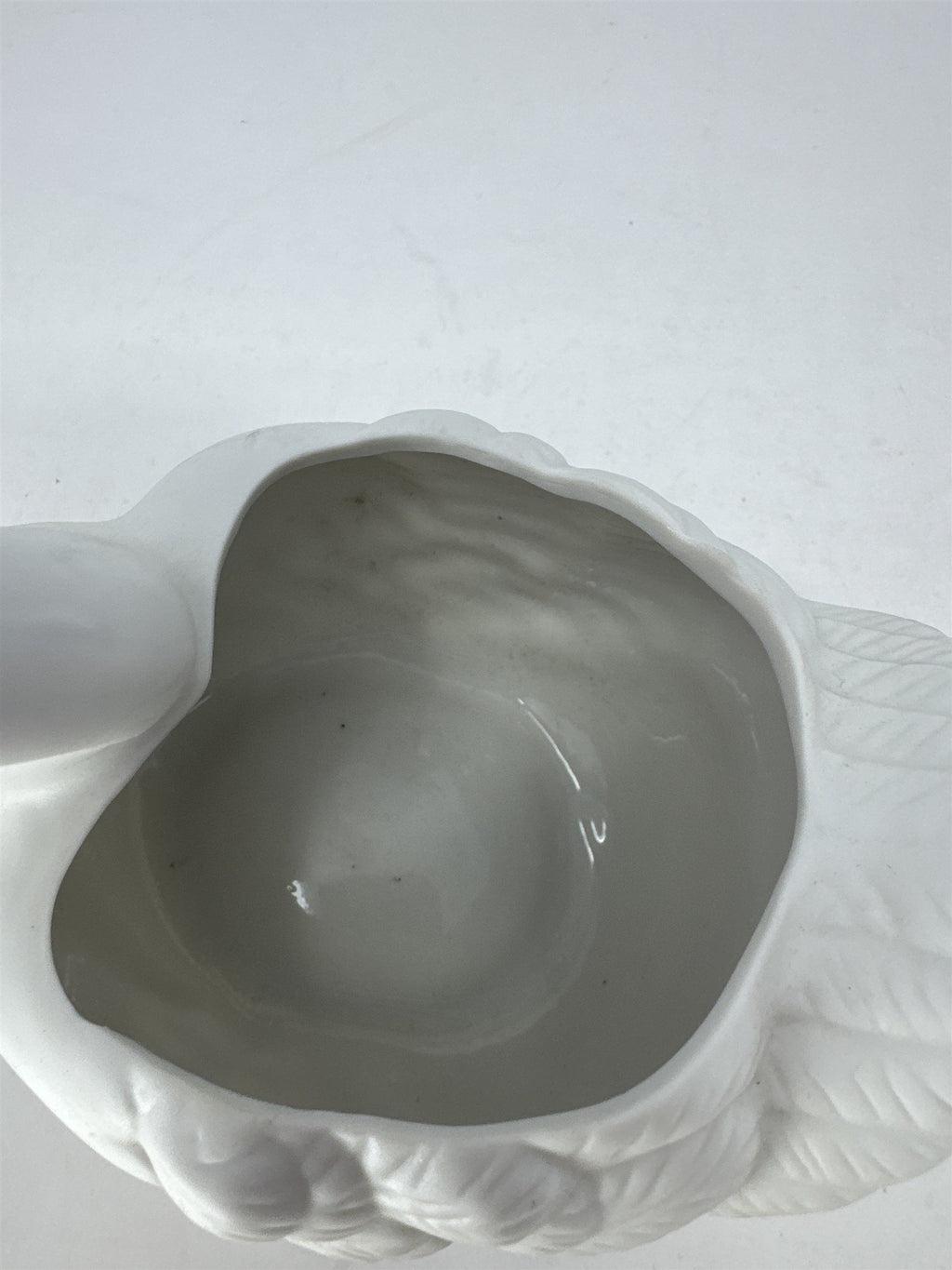 Vtg Homco #1402 White Bisque Porcelain Swan Planter Figurine Trinket Dish READ