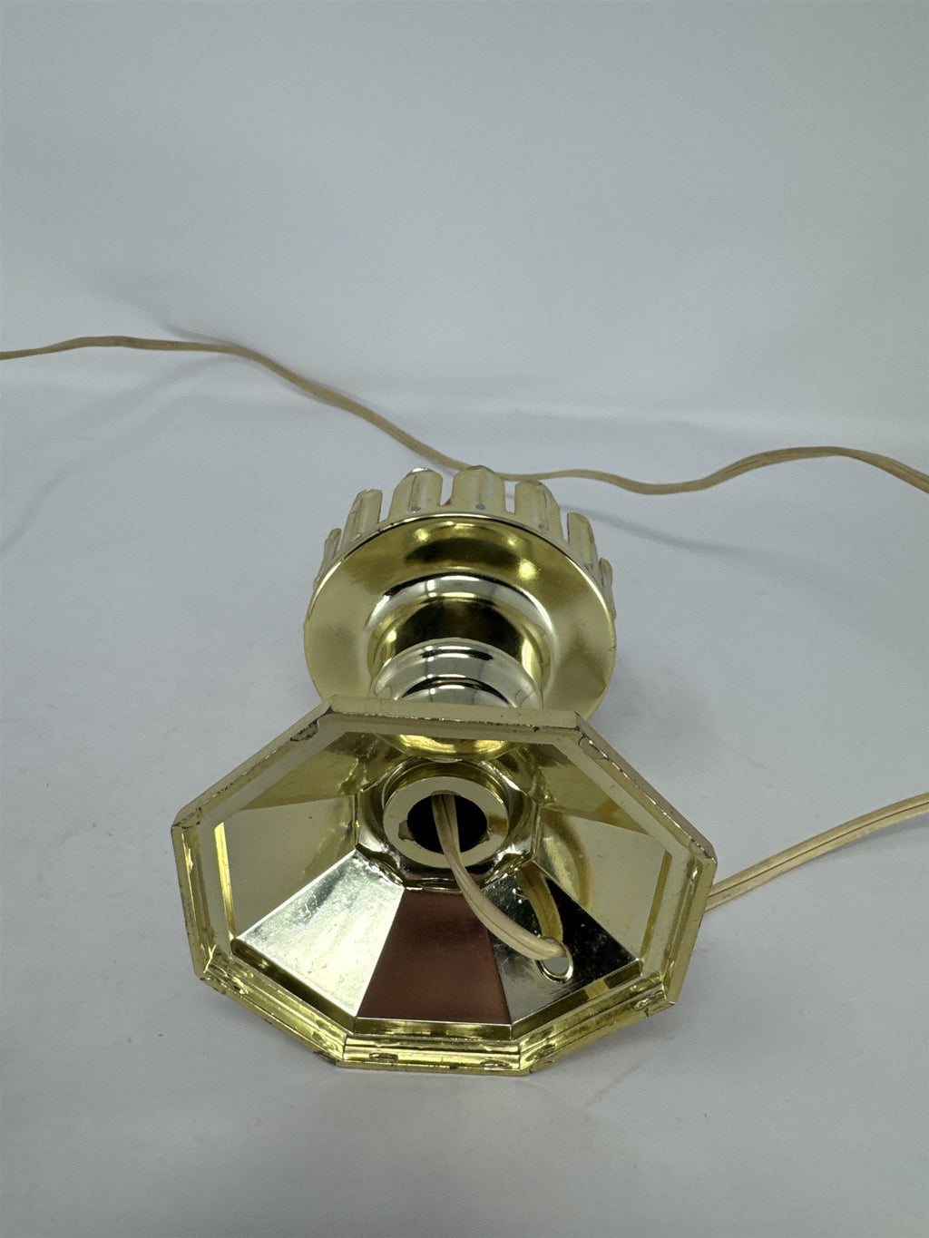 Vtg MCM 13" Electric Hurricane Candle Lamp Glass Lantern Gold Plastic Base Holly